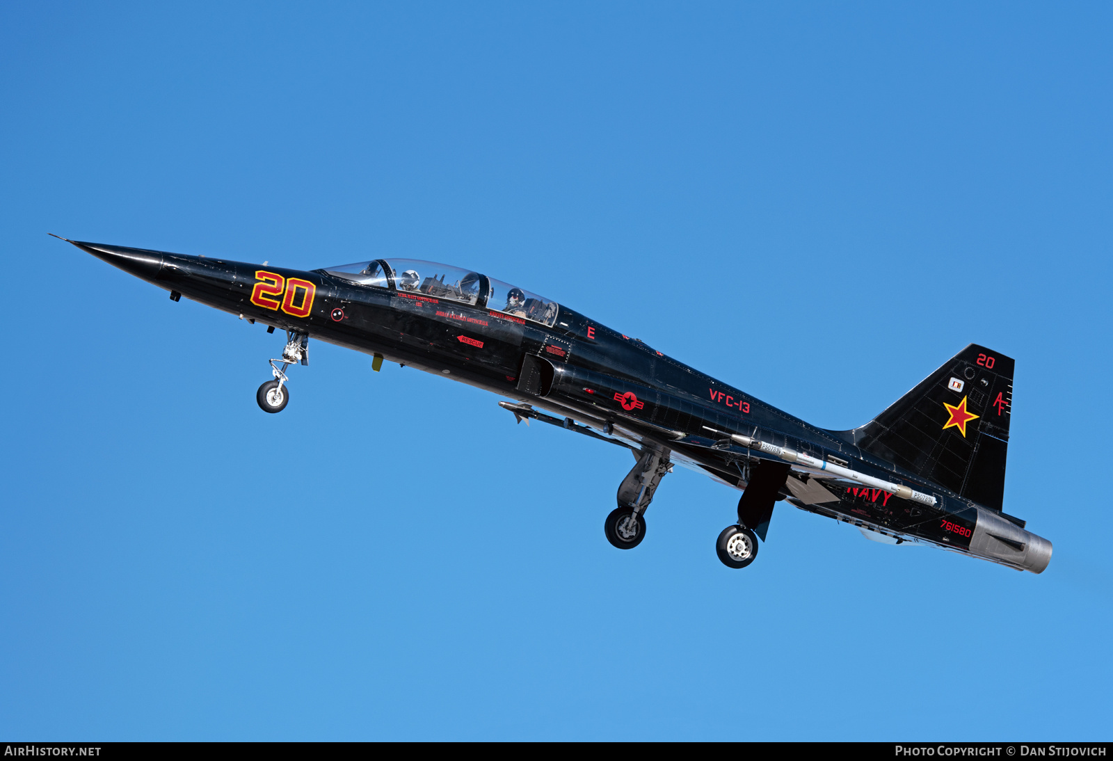 Aircraft Photo of 76-1580 / 761580 | Northrop F-5F Tiger II | USA - Navy | AirHistory.net #443154
