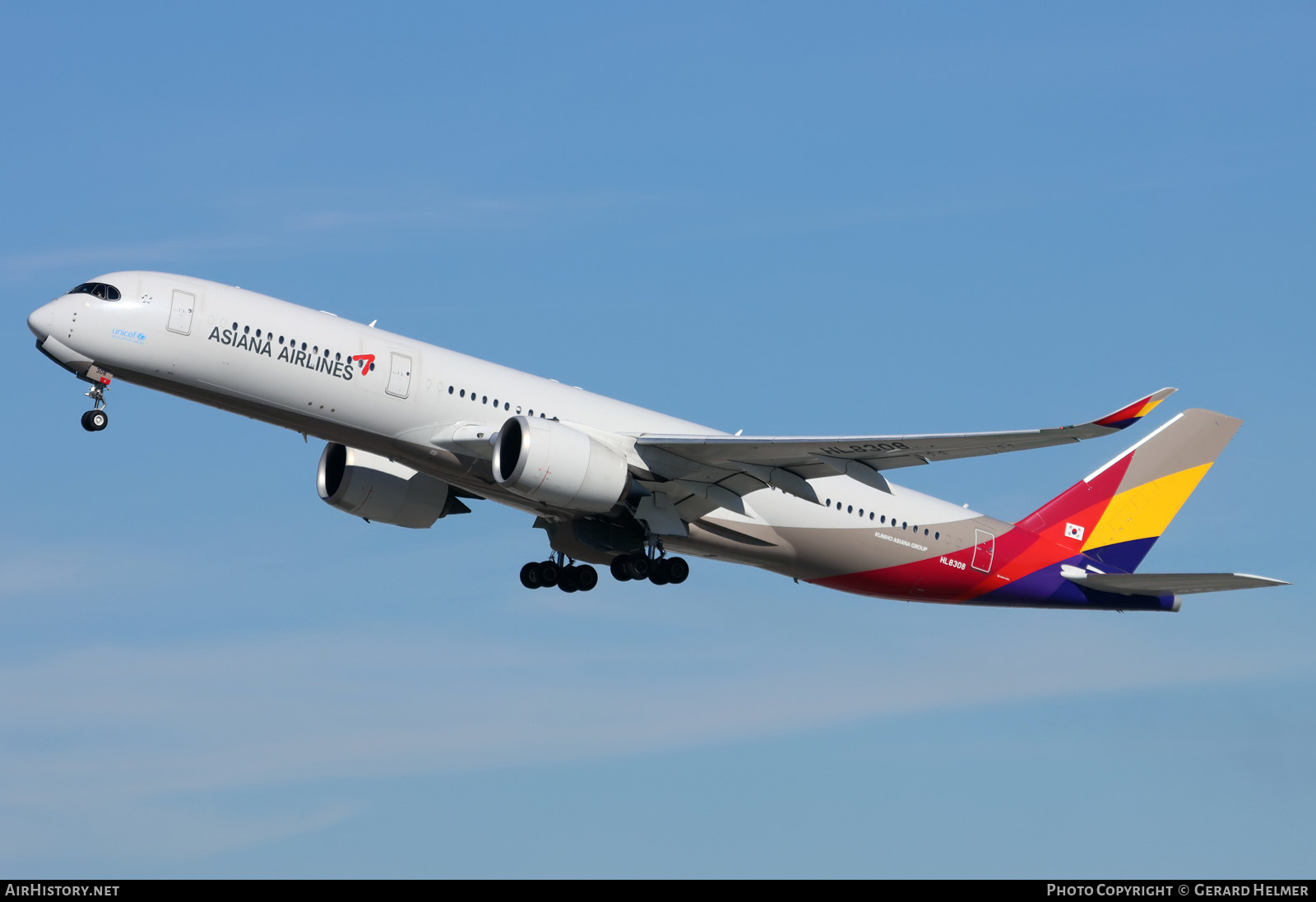 Aircraft Photo of HL8308 | Airbus A350-941 | Asiana Airlines | AirHistory.net #443188