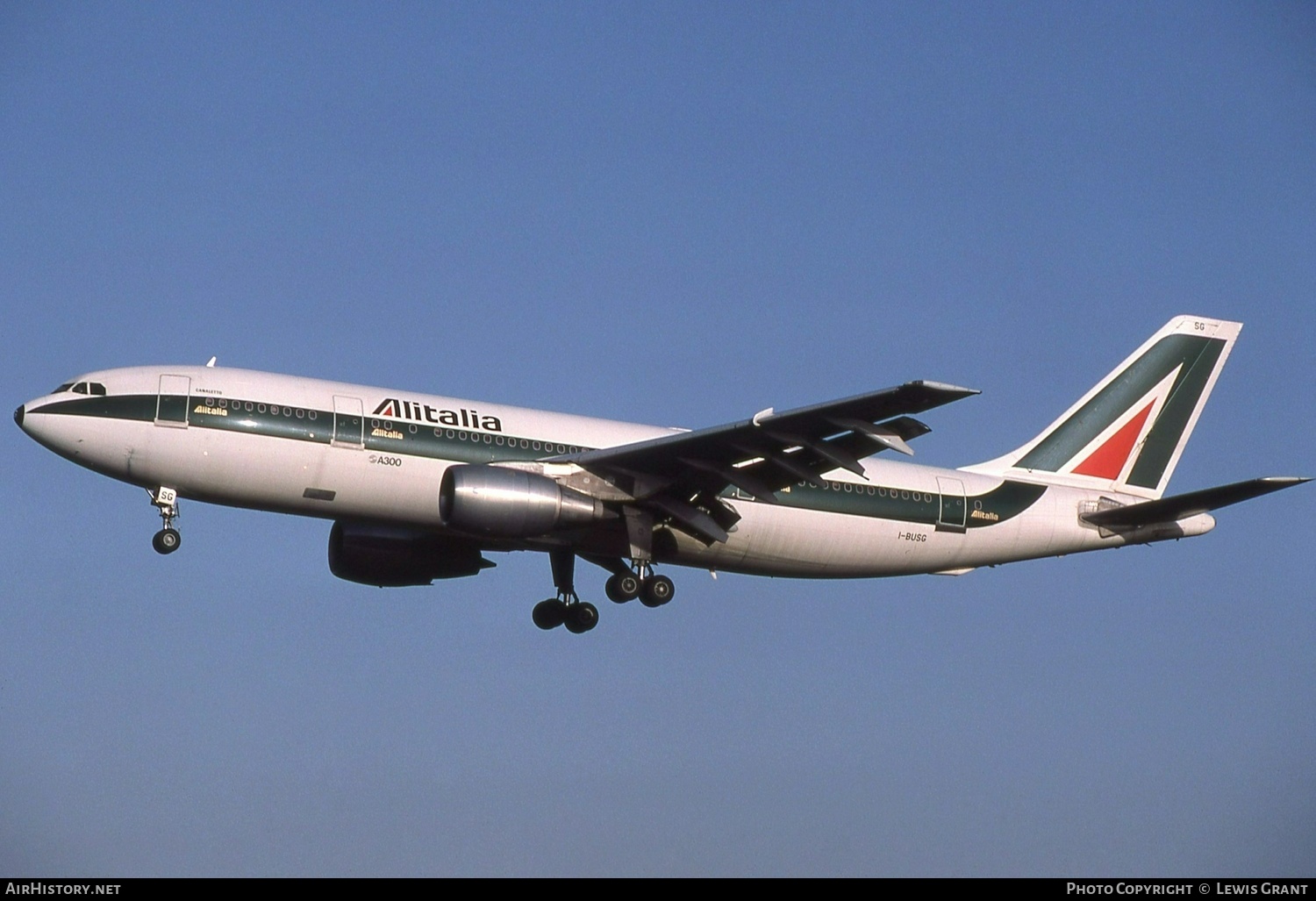 Aircraft Photo of I-BUSG | Airbus A300B4-203 | Alitalia | AirHistory.net #443315