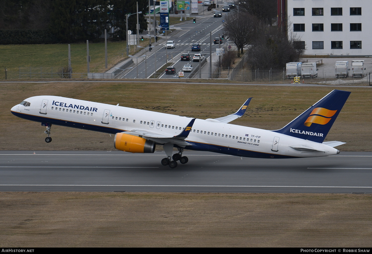 Aircraft Photo of TF-FIP | Boeing 757-208 | Icelandair | AirHistory.net #443347