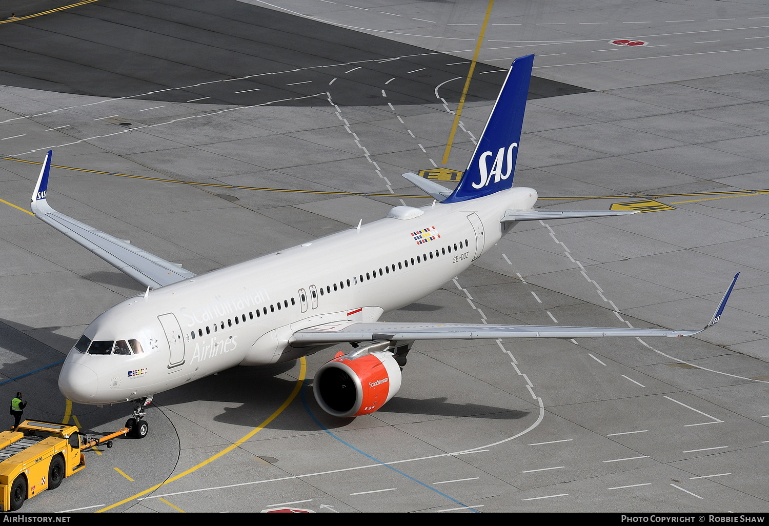 Aircraft Photo of SE-DOZ | Airbus A320-251N | Scandinavian Airlines - SAS | AirHistory.net #443351