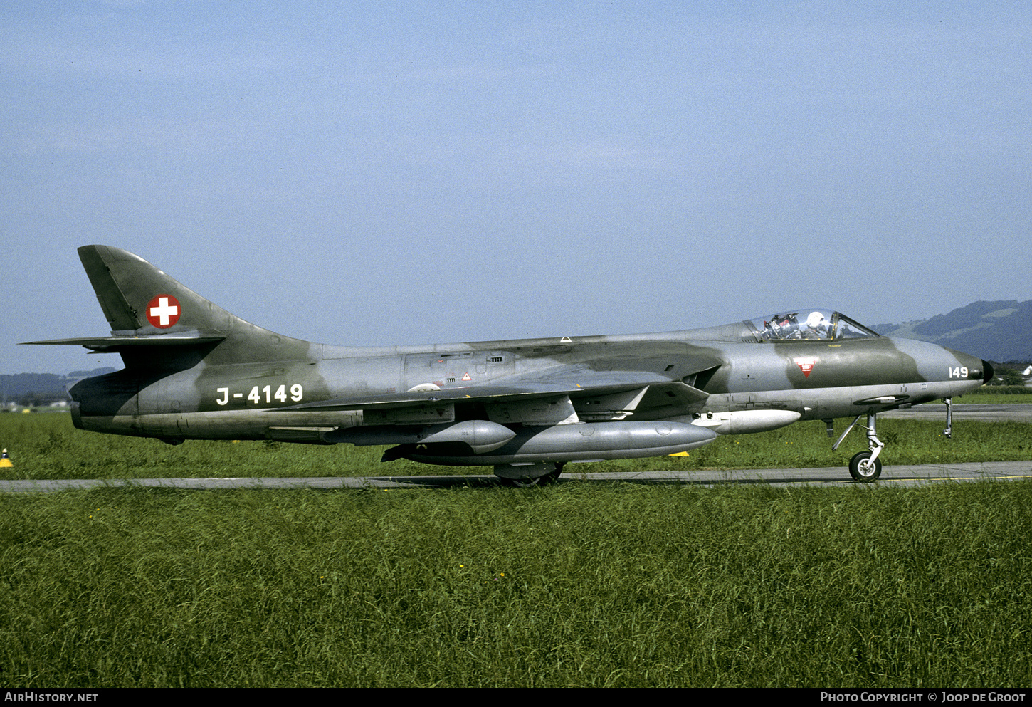 Aircraft Photo of J-4149 | Hawker Hunter F58A | Switzerland - Air Force | AirHistory.net #443385
