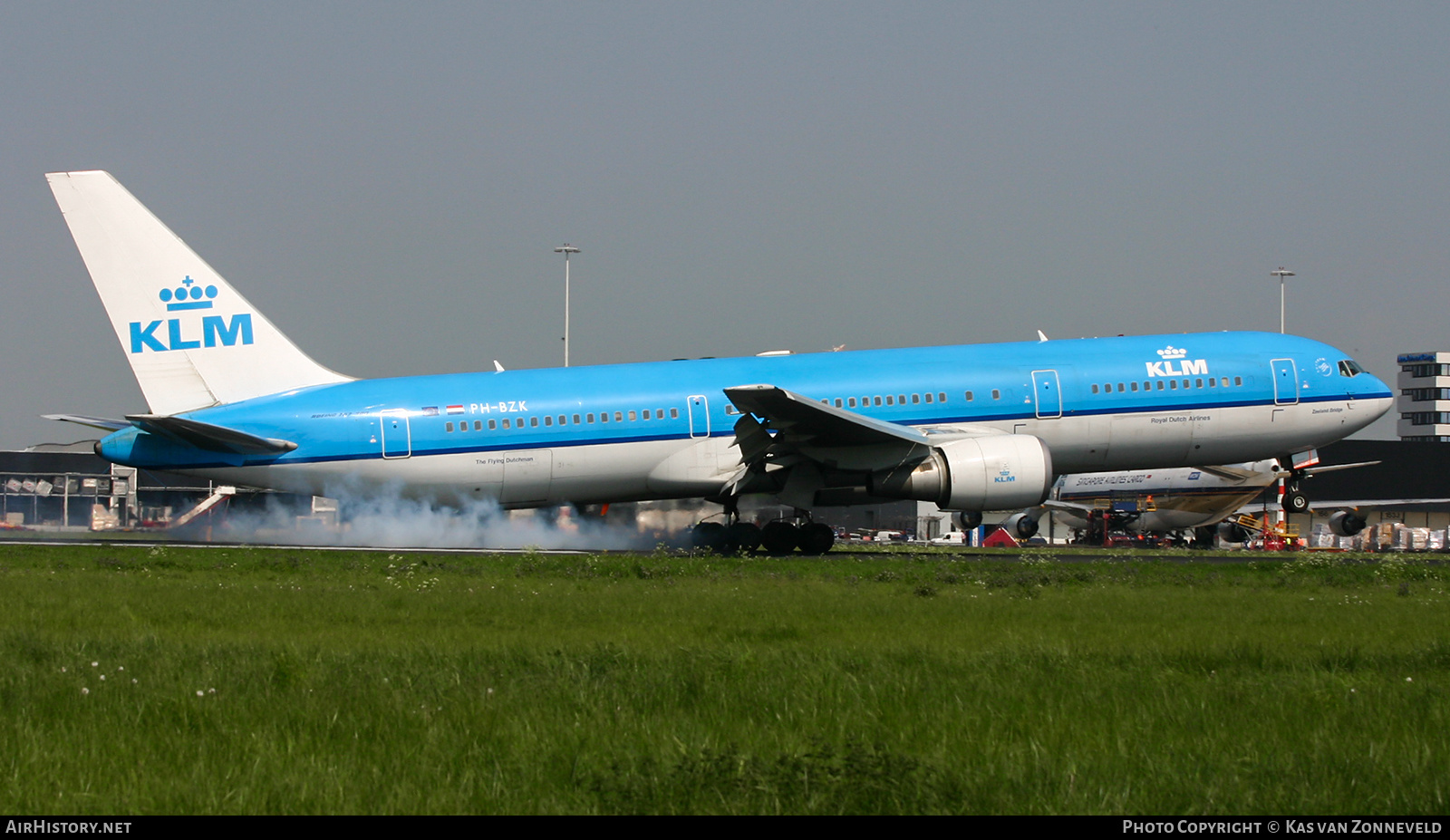 Aircraft Photo of PH-BZK | Boeing 767-306/ER | KLM - Royal Dutch Airlines | AirHistory.net #443388