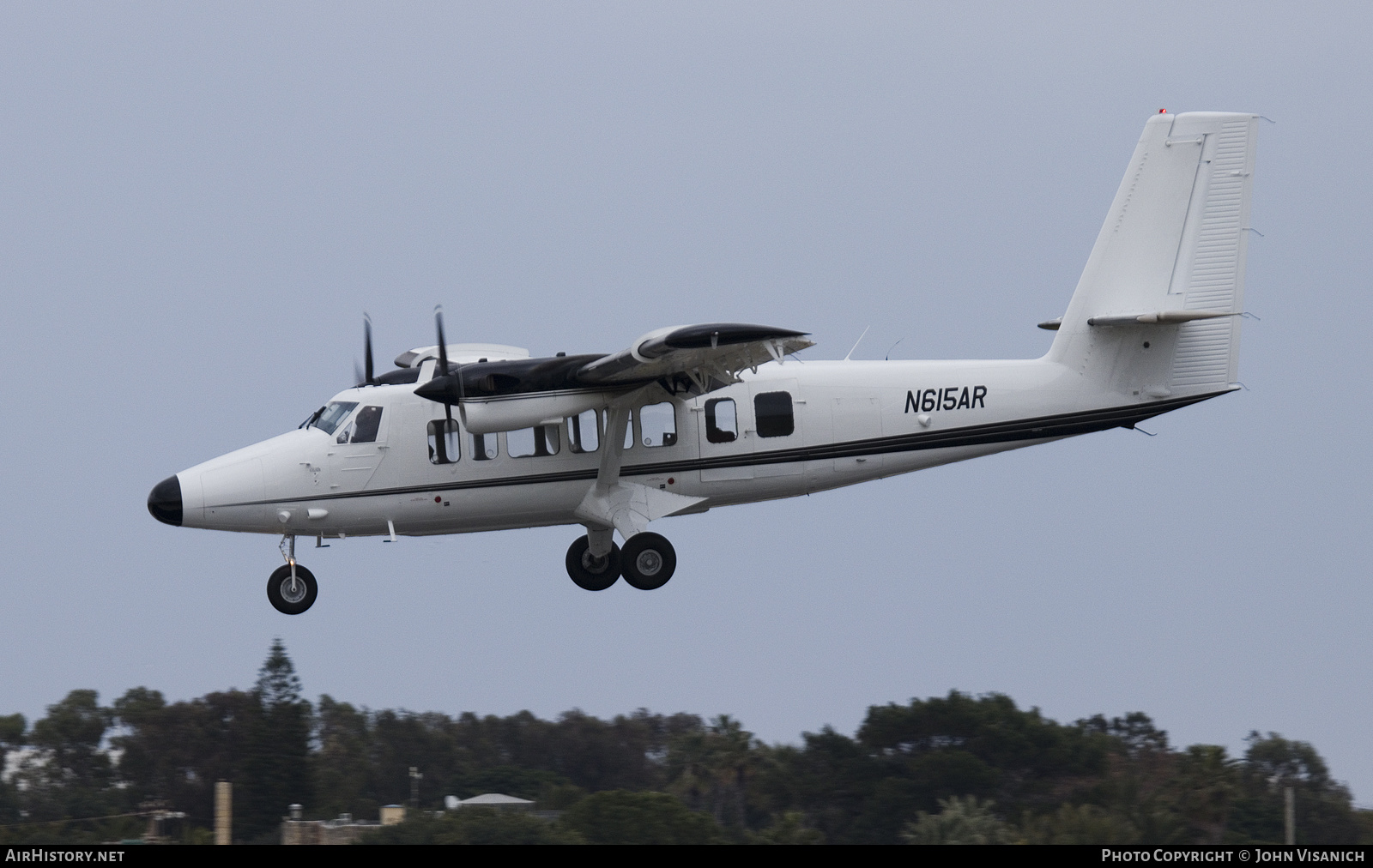 Aircraft Photo of N615AR | De Havilland Canada DHC-6-300 VistaLiner | Twin Otter International | AirHistory.net #443474