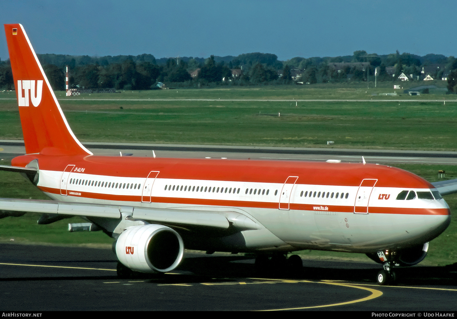 Aircraft Photo of D-ALPA | Airbus A330-223 | LTU - Lufttransport-Unternehmen | AirHistory.net #443486