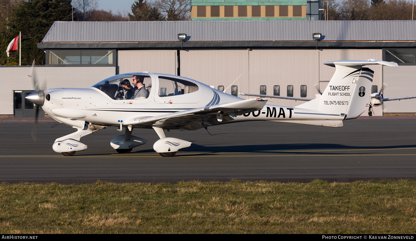 Aircraft Photo of OO-MAT | Diamond DA40D Diamond Star TDI | Takeoff Flight School | AirHistory.net #443491