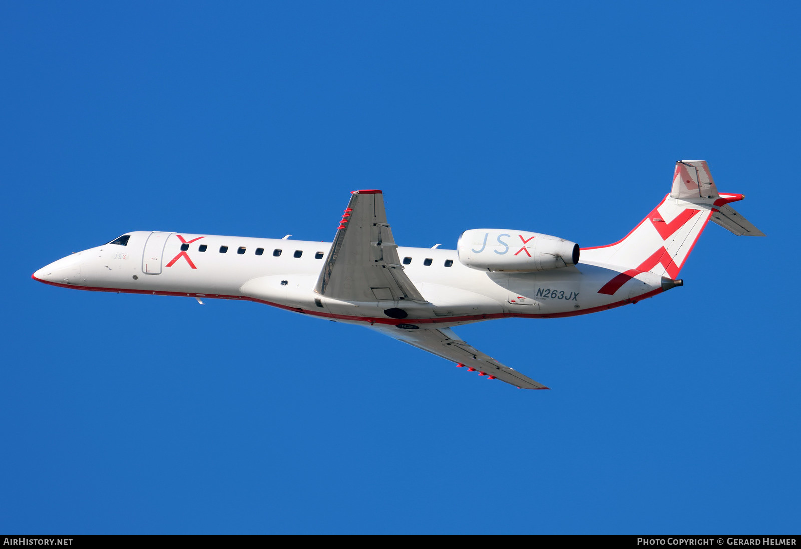 Aircraft Photo of N263JX | Embraer ERJ-135LR (EMB-135LR) | AirHistory.net #443500