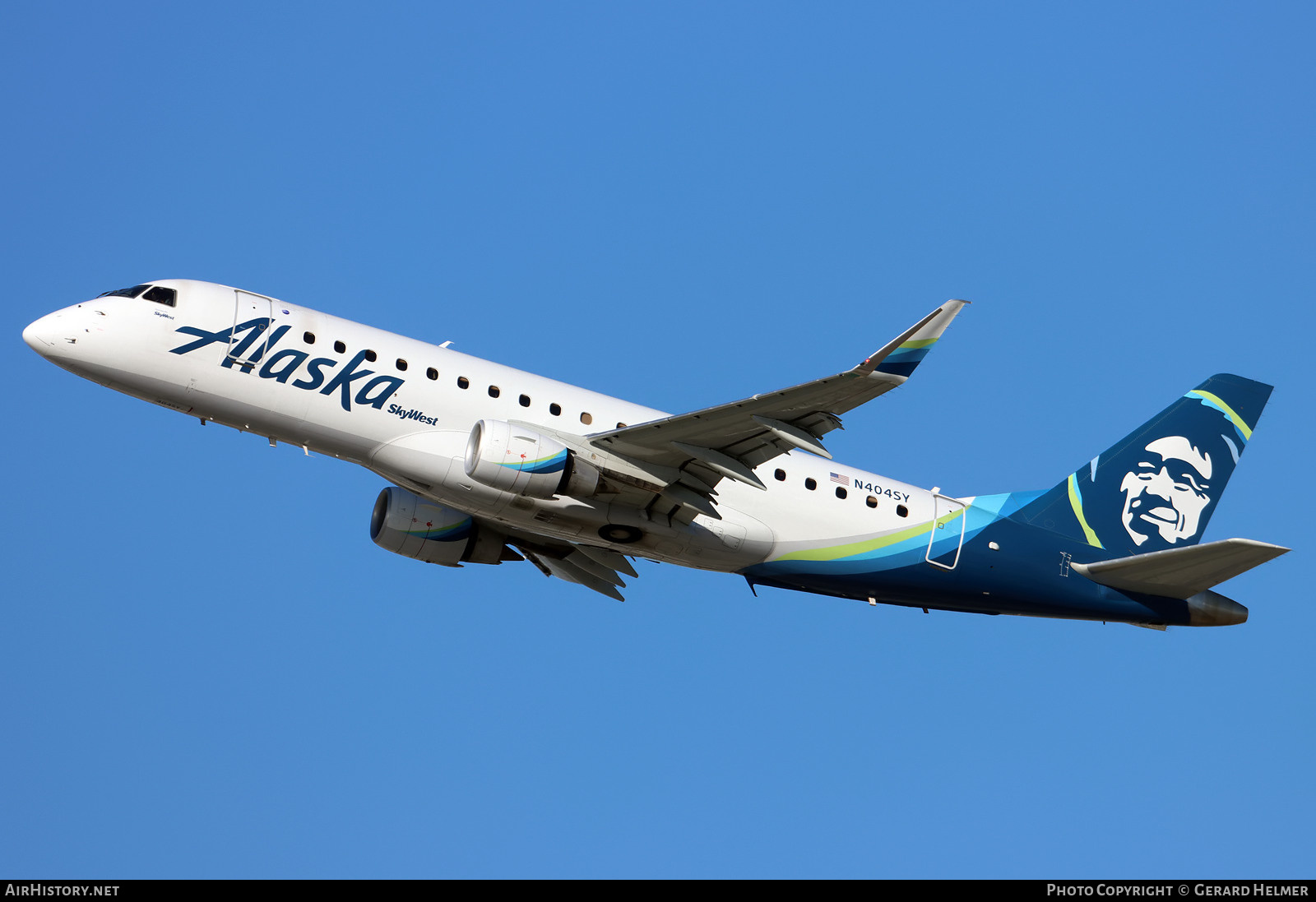 Aircraft Photo of N404SY | Embraer 175LR (ERJ-170-200LR) | Alaska Airlines | AirHistory.net #443510