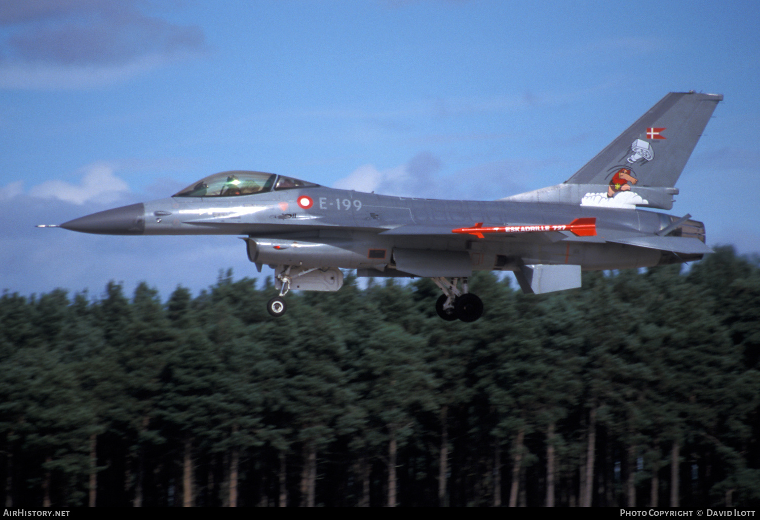 Aircraft Photo of E-199 | General Dynamics F-16A Fighting Falcon | Denmark - Air Force | AirHistory.net #443582