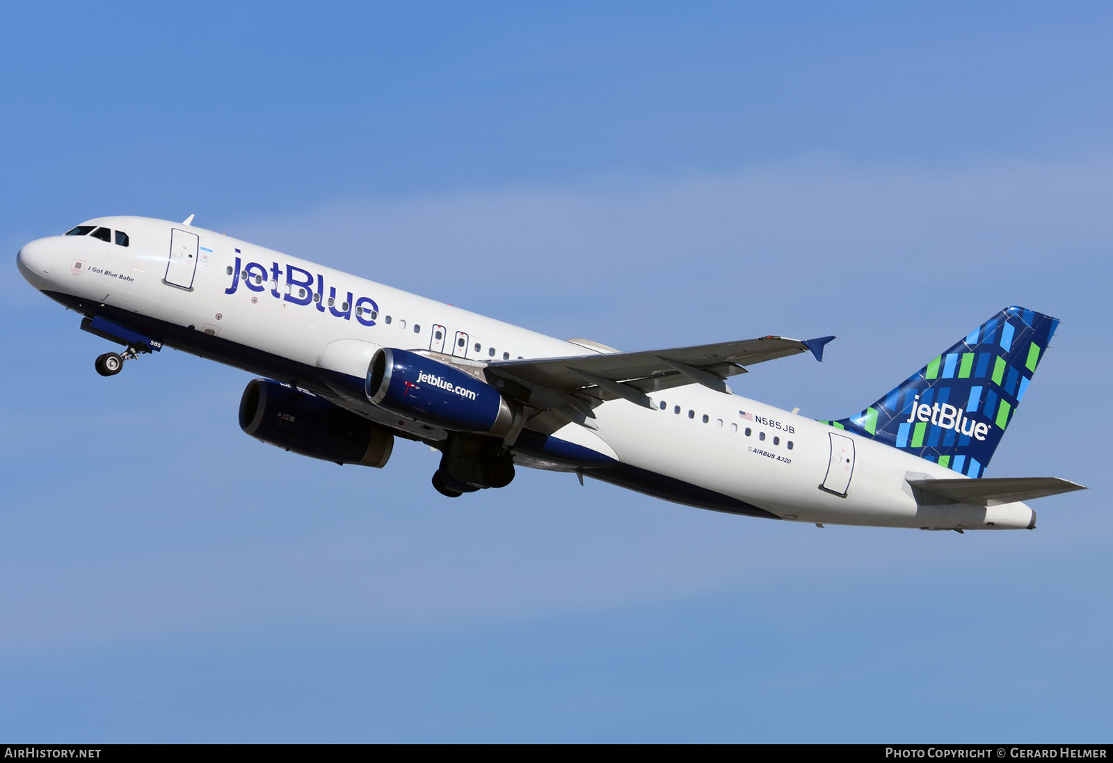 Aircraft Photo of N585JB | Airbus A320-232 | JetBlue Airways | AirHistory.net #443591
