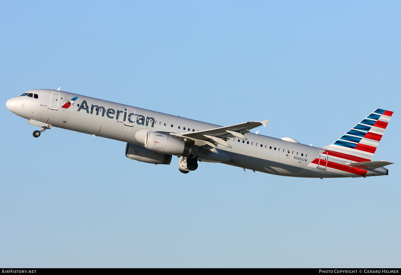 Aircraft Photo of N580UW | Airbus A321-231 | American Airlines | AirHistory.net #443609