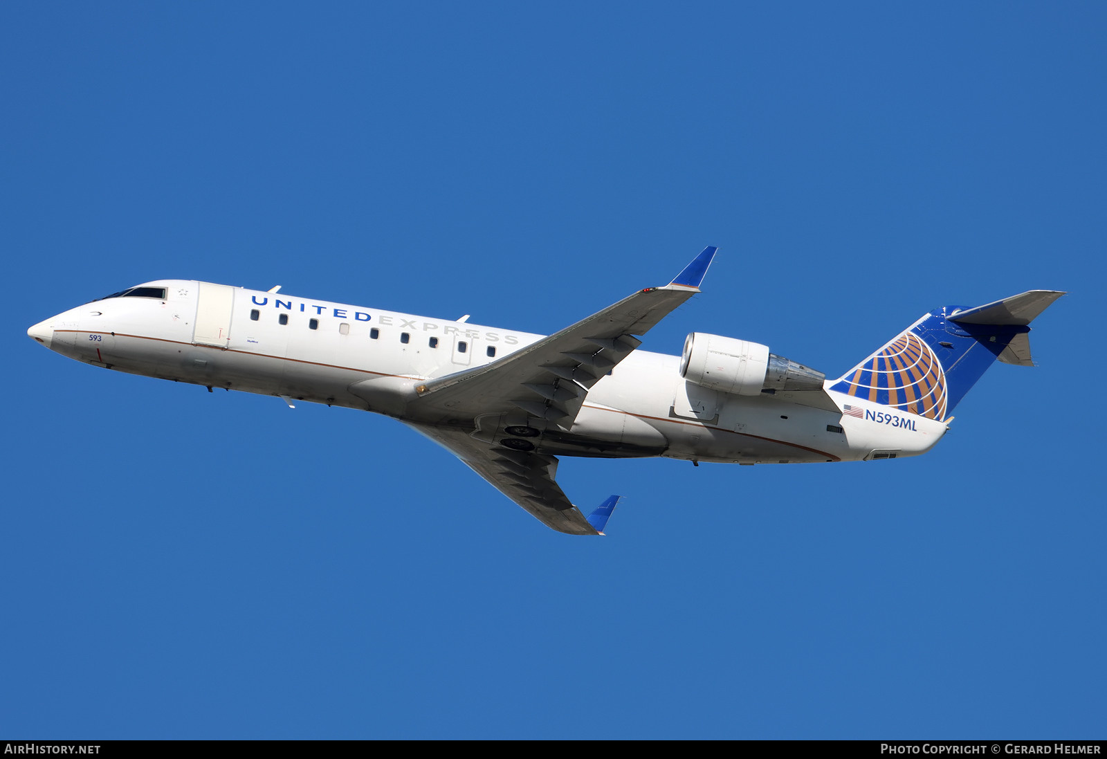 Aircraft Photo of N593ML | Bombardier CRJ-200LR (CL-600-2B19) | United Express | AirHistory.net #443612