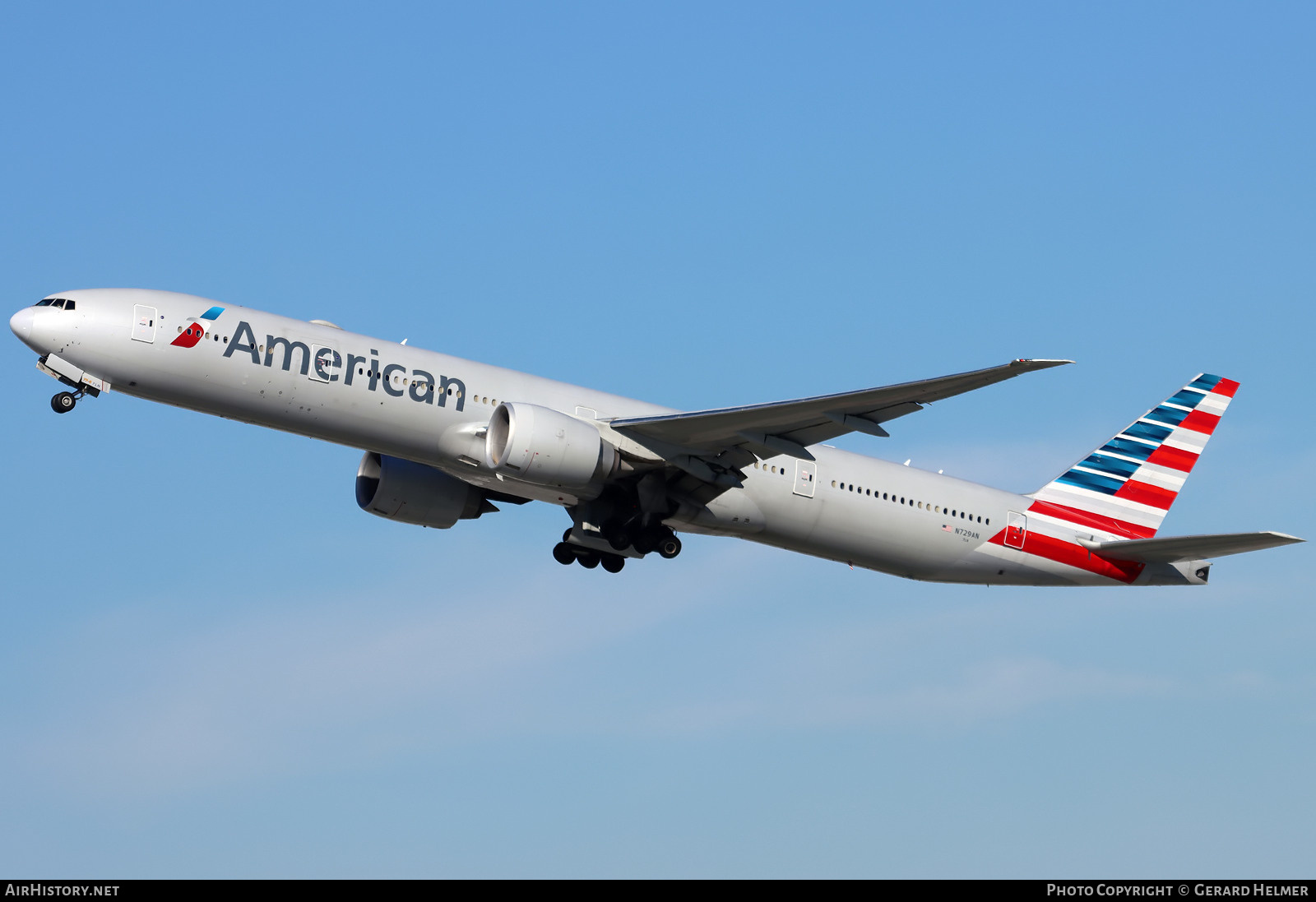 Aircraft Photo of N729AN | Boeing 777-323/ER | American Airlines | AirHistory.net #443652