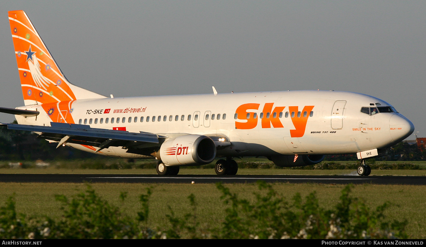 Aircraft Photo of TC-SKE | Boeing 737-4Q8 | Sky Airlines | AirHistory.net #443725