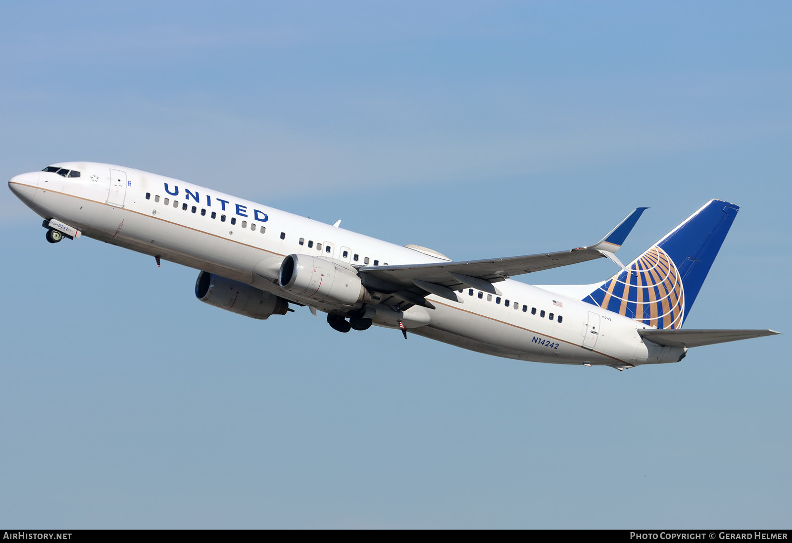 Aircraft Photo of N14242 | Boeing 737-824 | United Airlines | AirHistory.net #443753