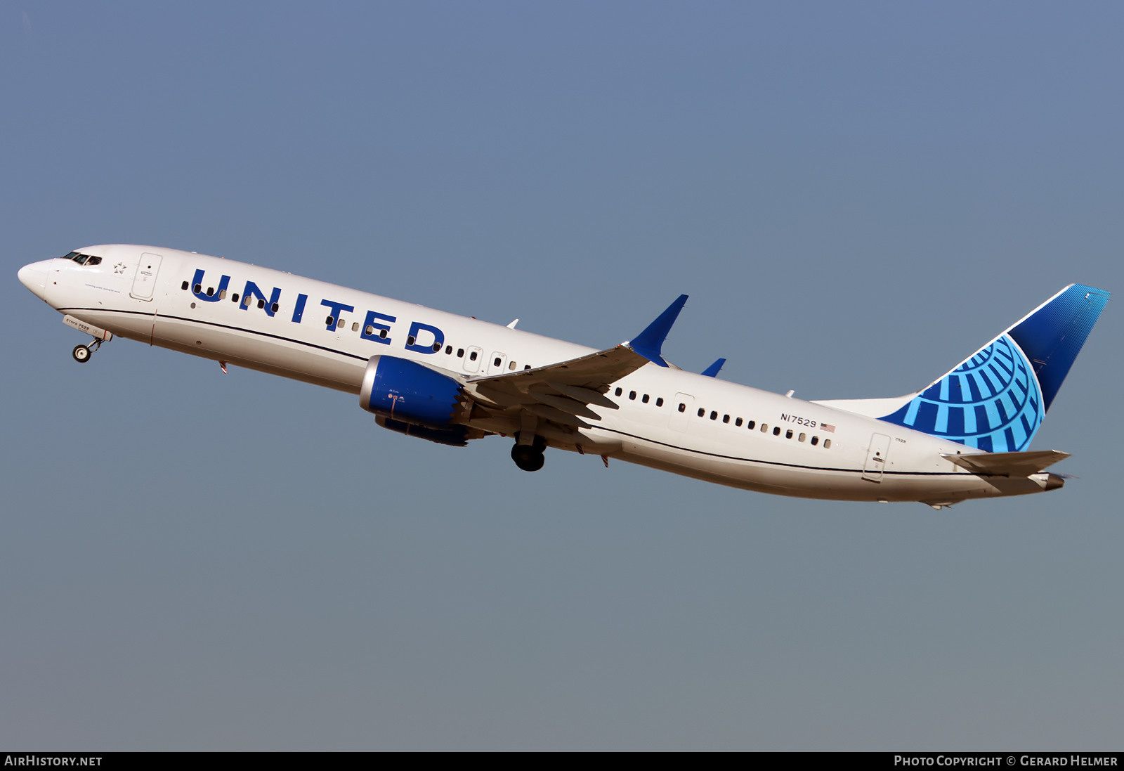 Aircraft Photo of N17529 | Boeing 737-9 Max 9 | United Airlines | AirHistory.net #443756