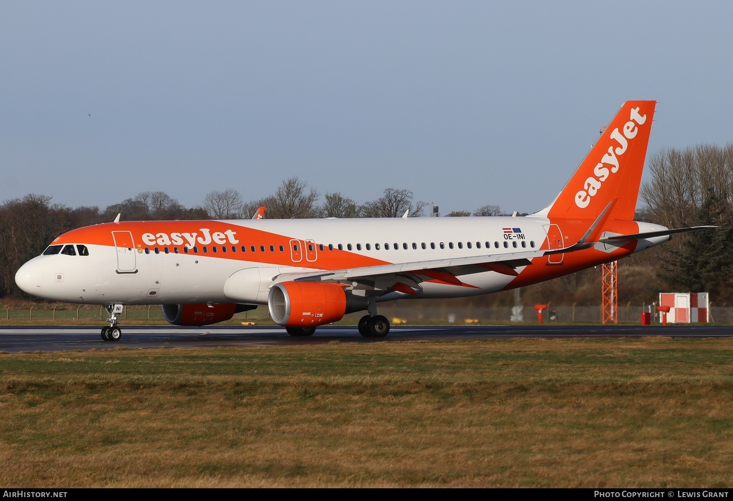 Aircraft Photo of OE-INI | Airbus A320-214 | EasyJet | AirHistory.net #443761
