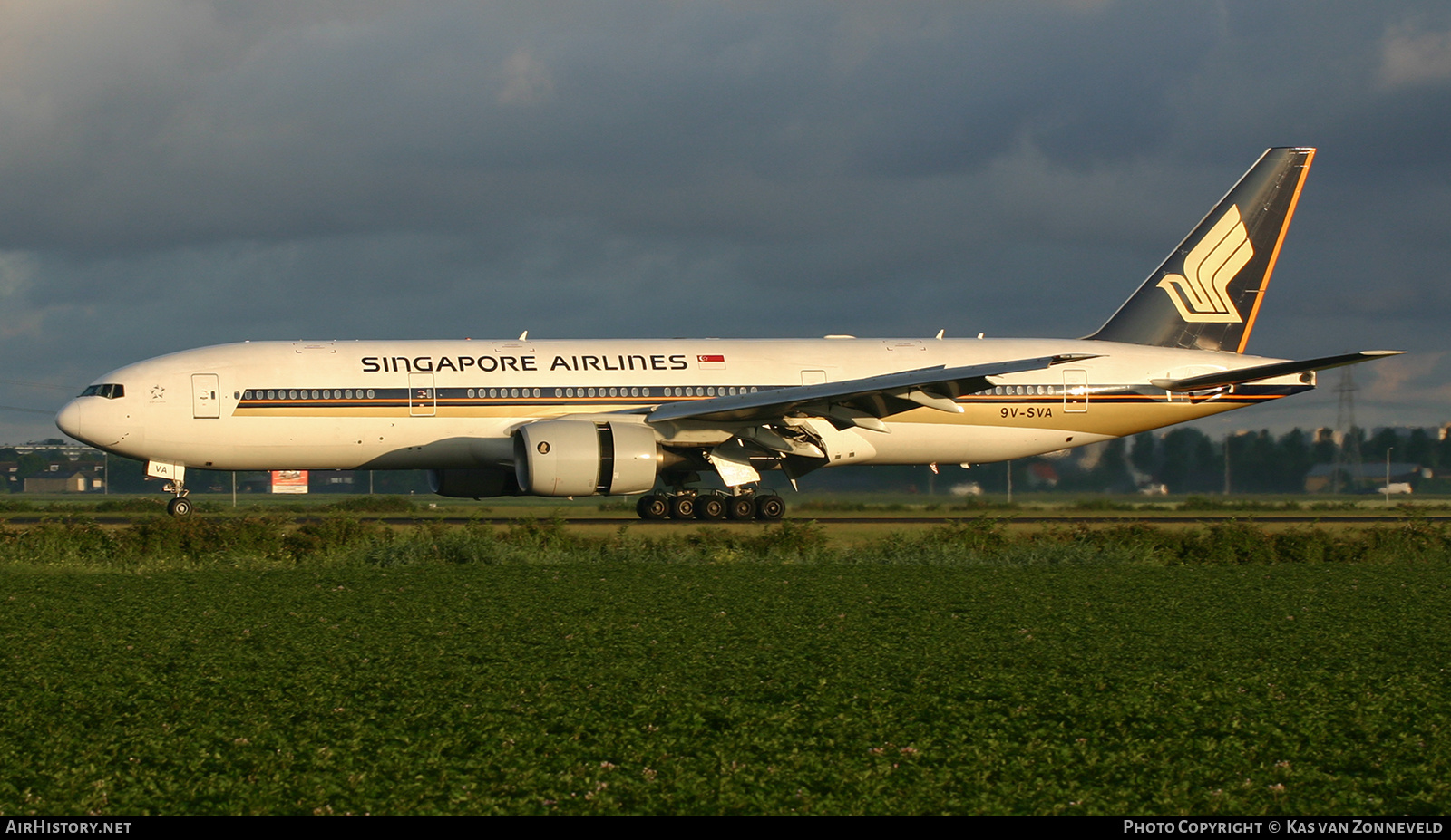 Aircraft Photo of 9V-SVA | Boeing 777-212/ER | Singapore Airlines | AirHistory.net #443816
