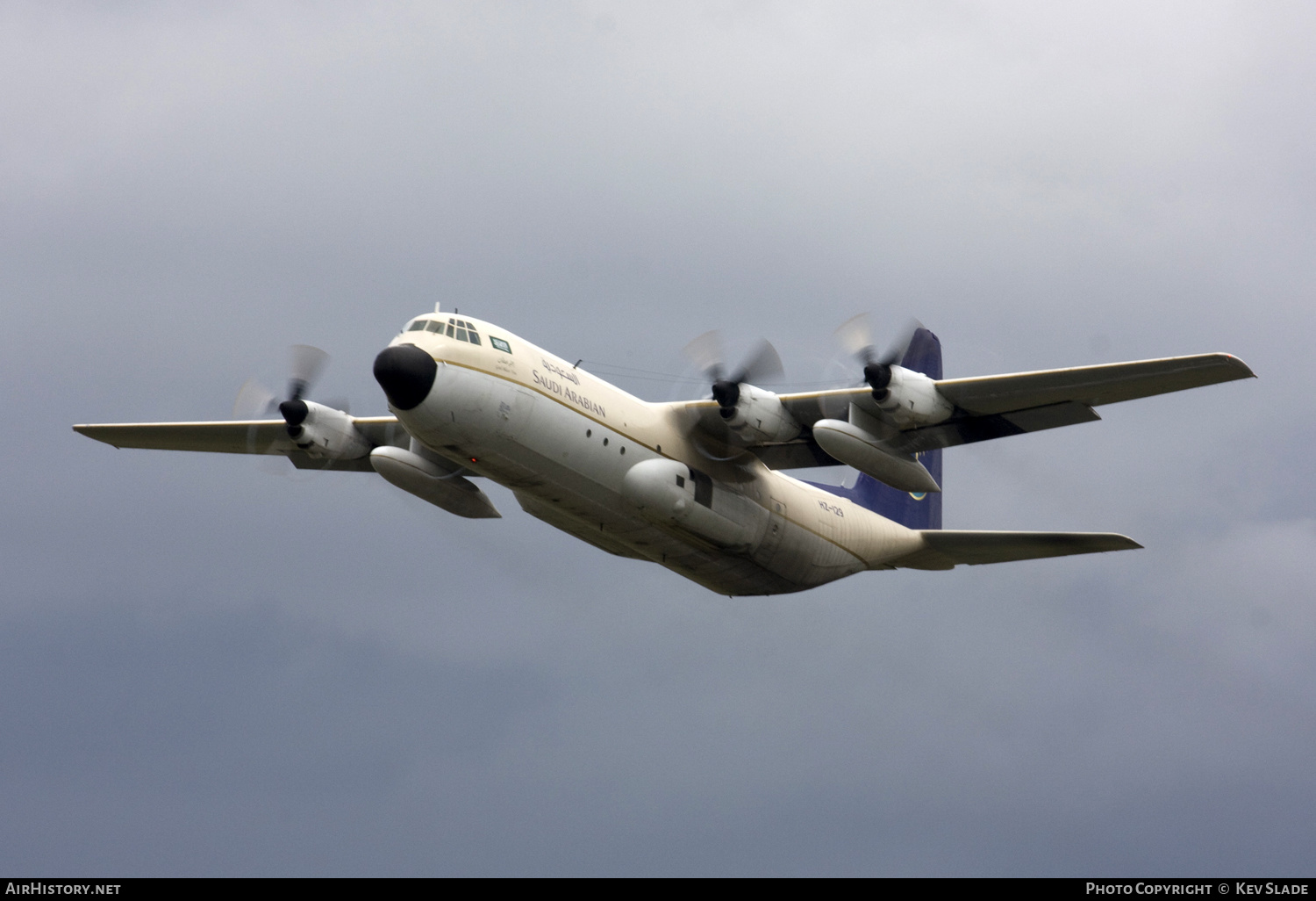Aircraft Photo of HZ-129 | Lockheed L-100-30 Hercules (382G) | Saudi Arabian Royal Flight | AirHistory.net #443907