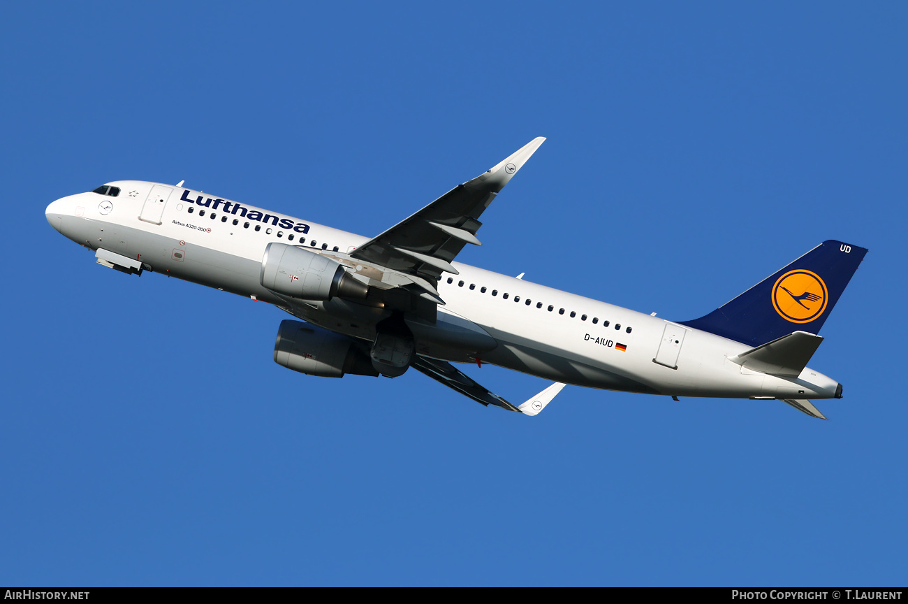 Aircraft Photo of D-AIUD | Airbus A320-214 | Lufthansa | AirHistory.net #443956