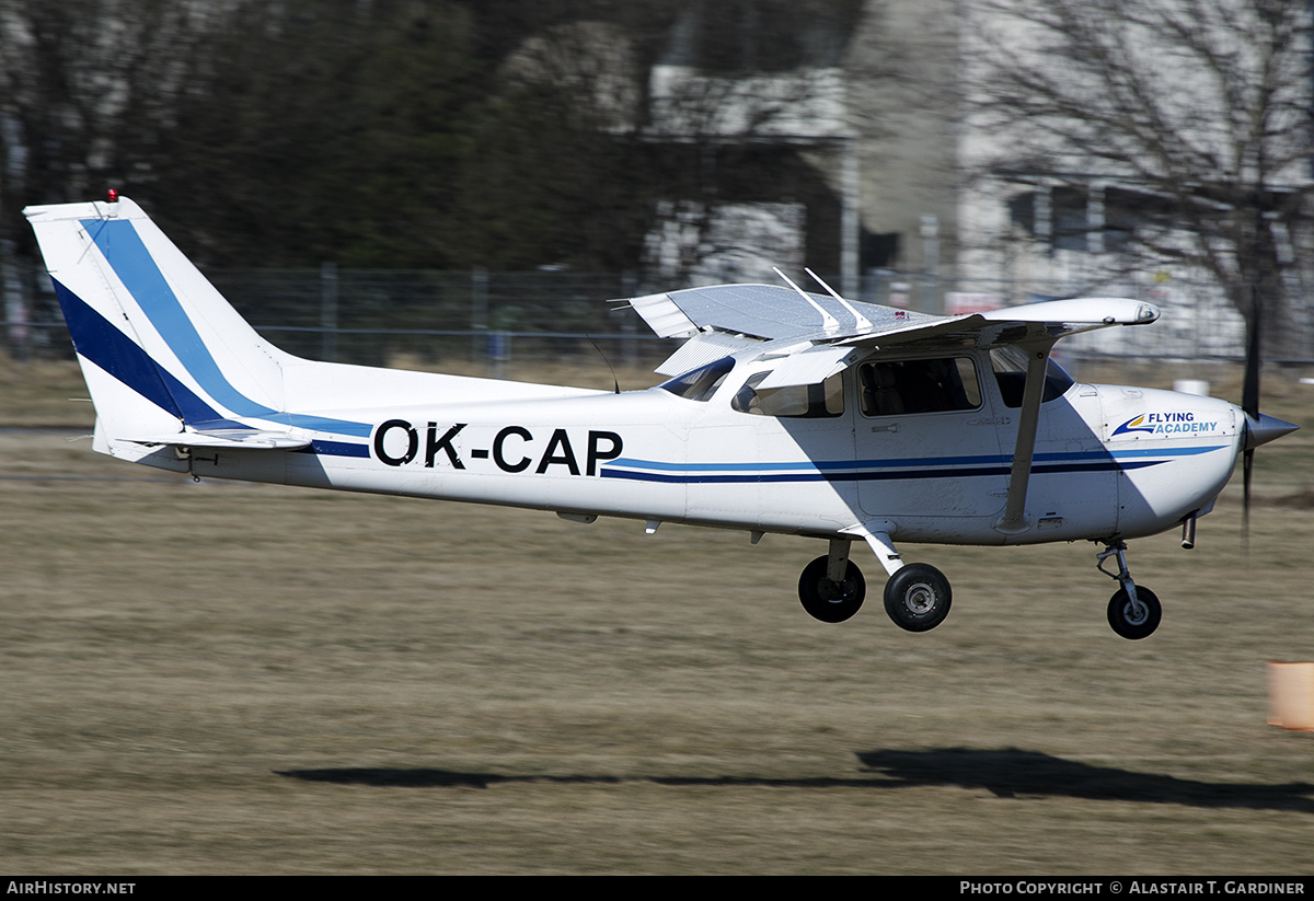 Aircraft Photo of OK-CAP | Cessna 172S Skyhawk SP | Flying Academy | AirHistory.net #444051