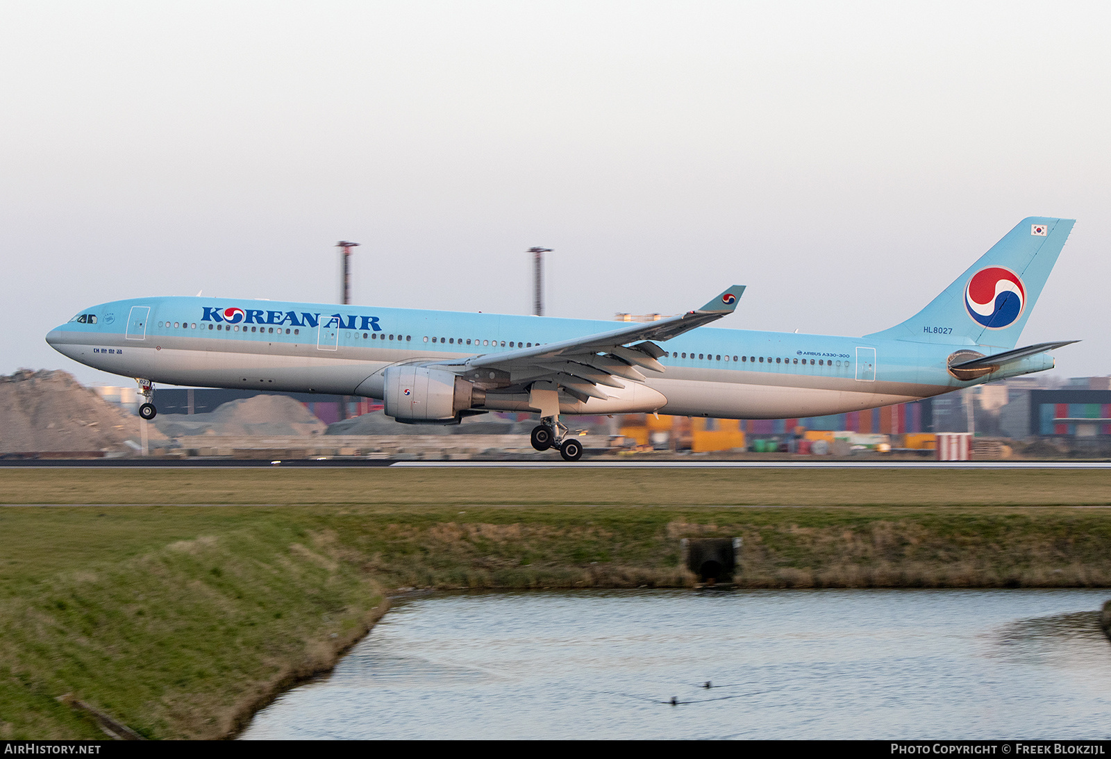 Aircraft Photo of HL8027 | Airbus A330-323E | Korean Air | AirHistory.net #444060