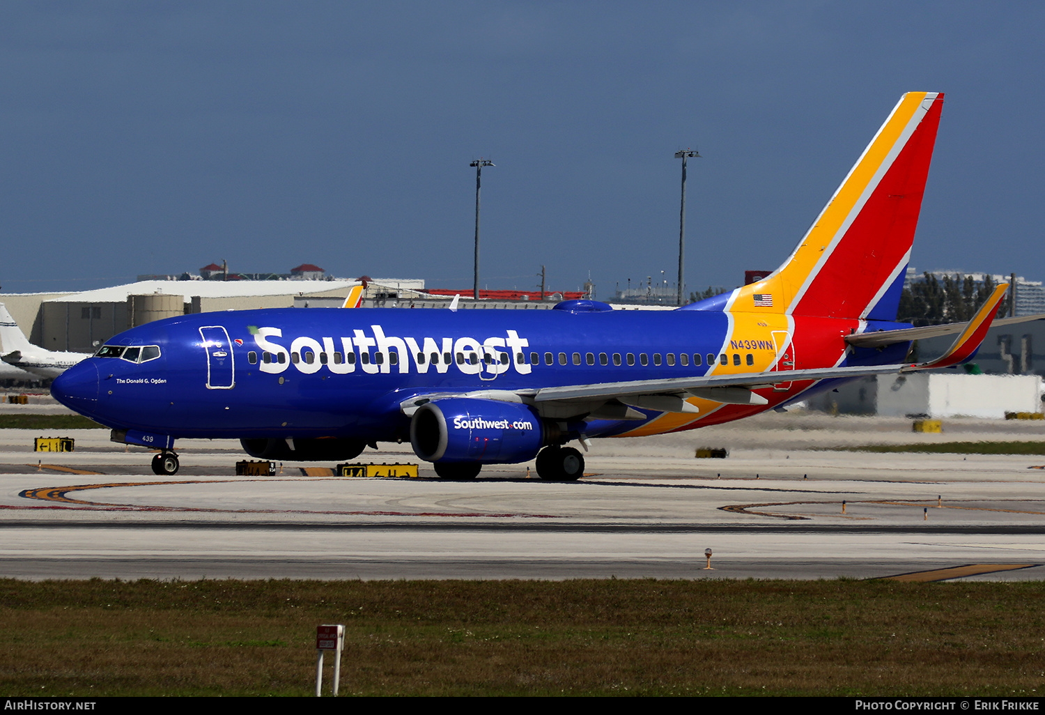 Aircraft Photo of N439WN | Boeing 737-7H4 | Southwest Airlines | AirHistory.net #444082