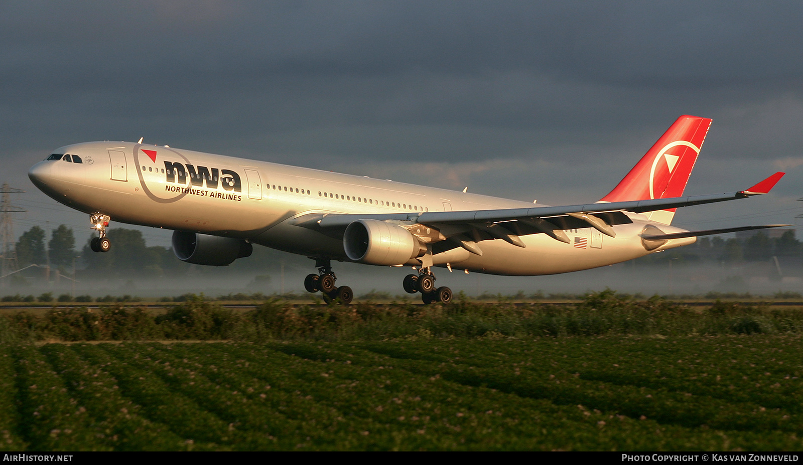 Aircraft Photo of N806NW | Airbus A330-323 | Northwest Airlines | AirHistory.net #444149