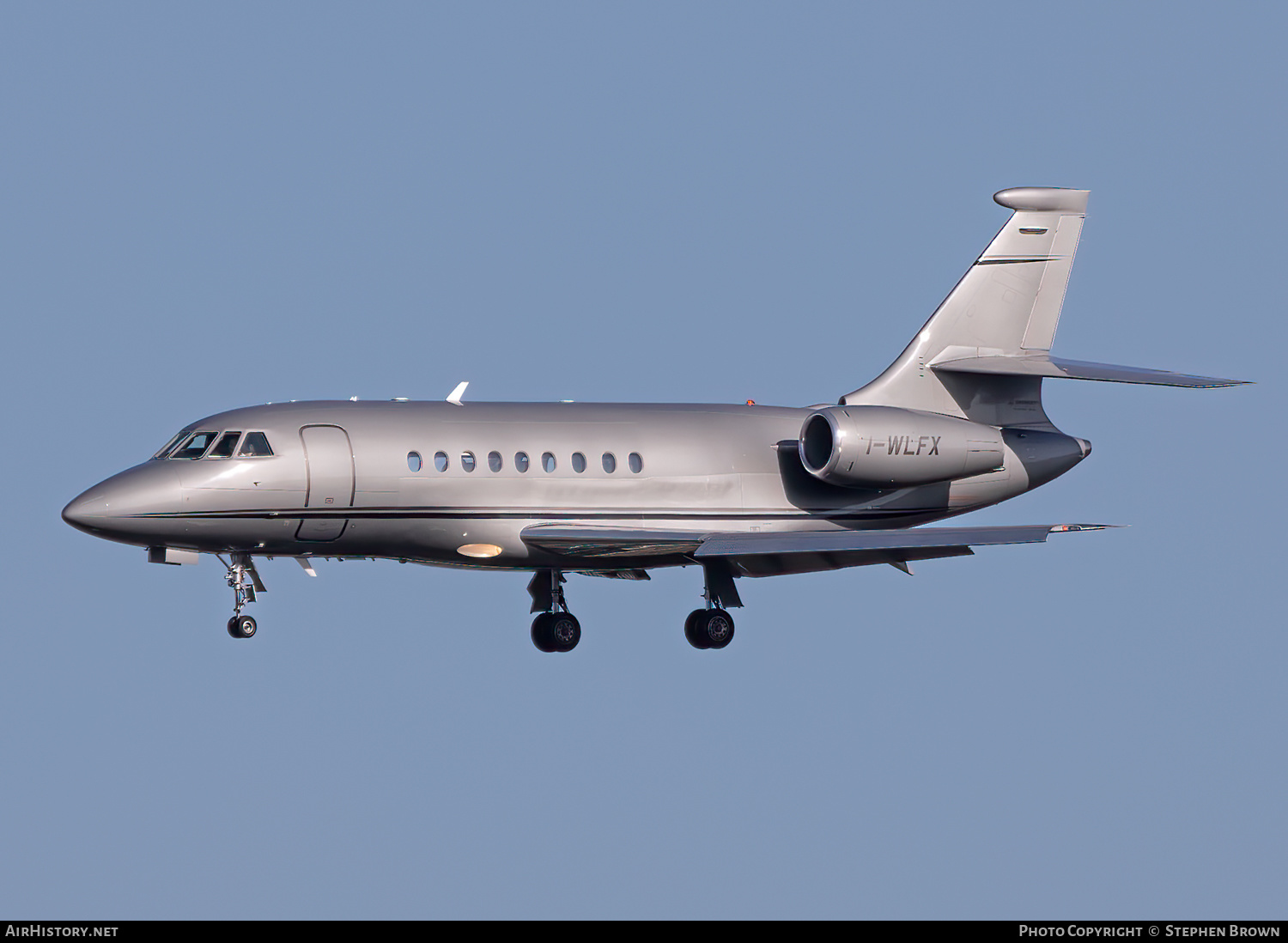 Aircraft Photo of I-WLFX | Dassault Falcon 2000 | AirHistory.net #444156