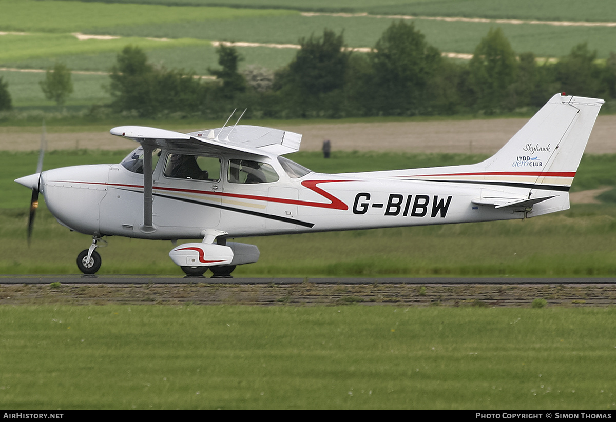 Aircraft Photo of G-BIBW | Reims F172N Skyhawk 100 II | Lydd Aero Club | AirHistory.net #444186