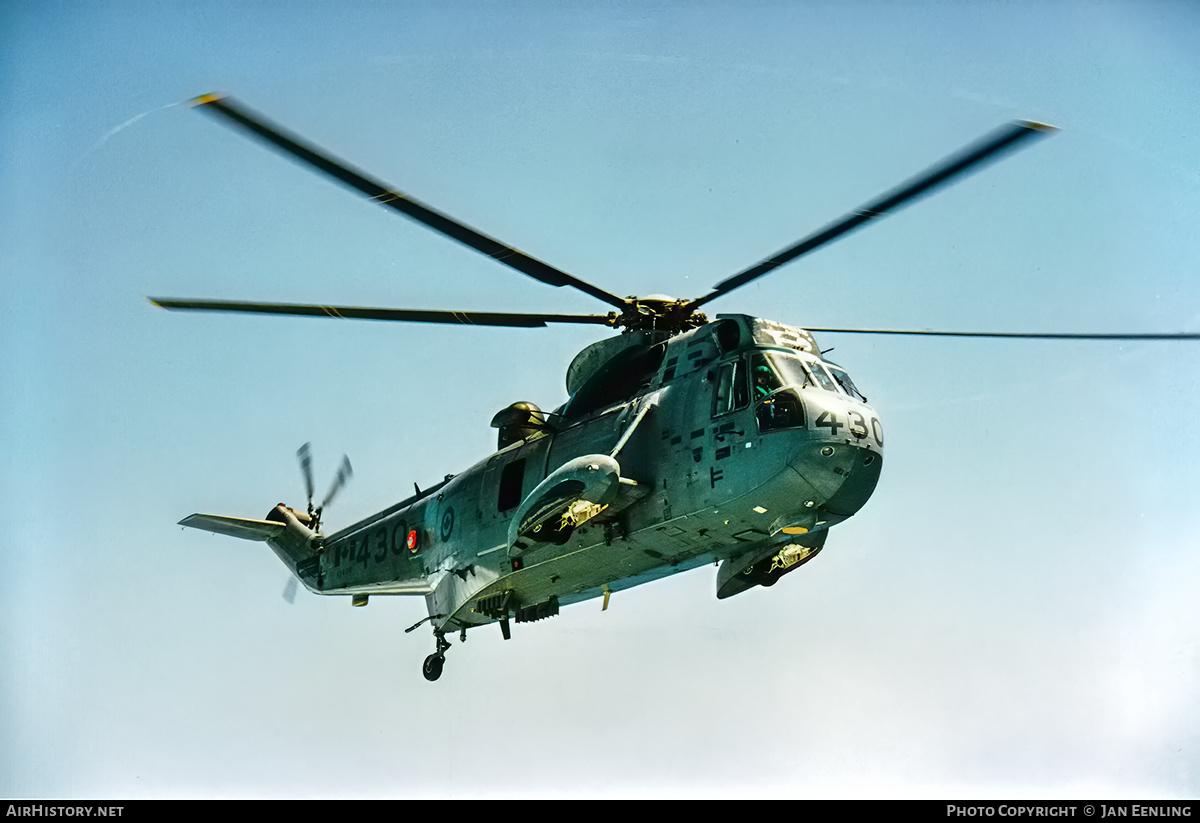 Aircraft Photo of 12430 | Sikorsky CH-124A Sea King (S-61B) | Canada - Air Force | AirHistory.net #444239