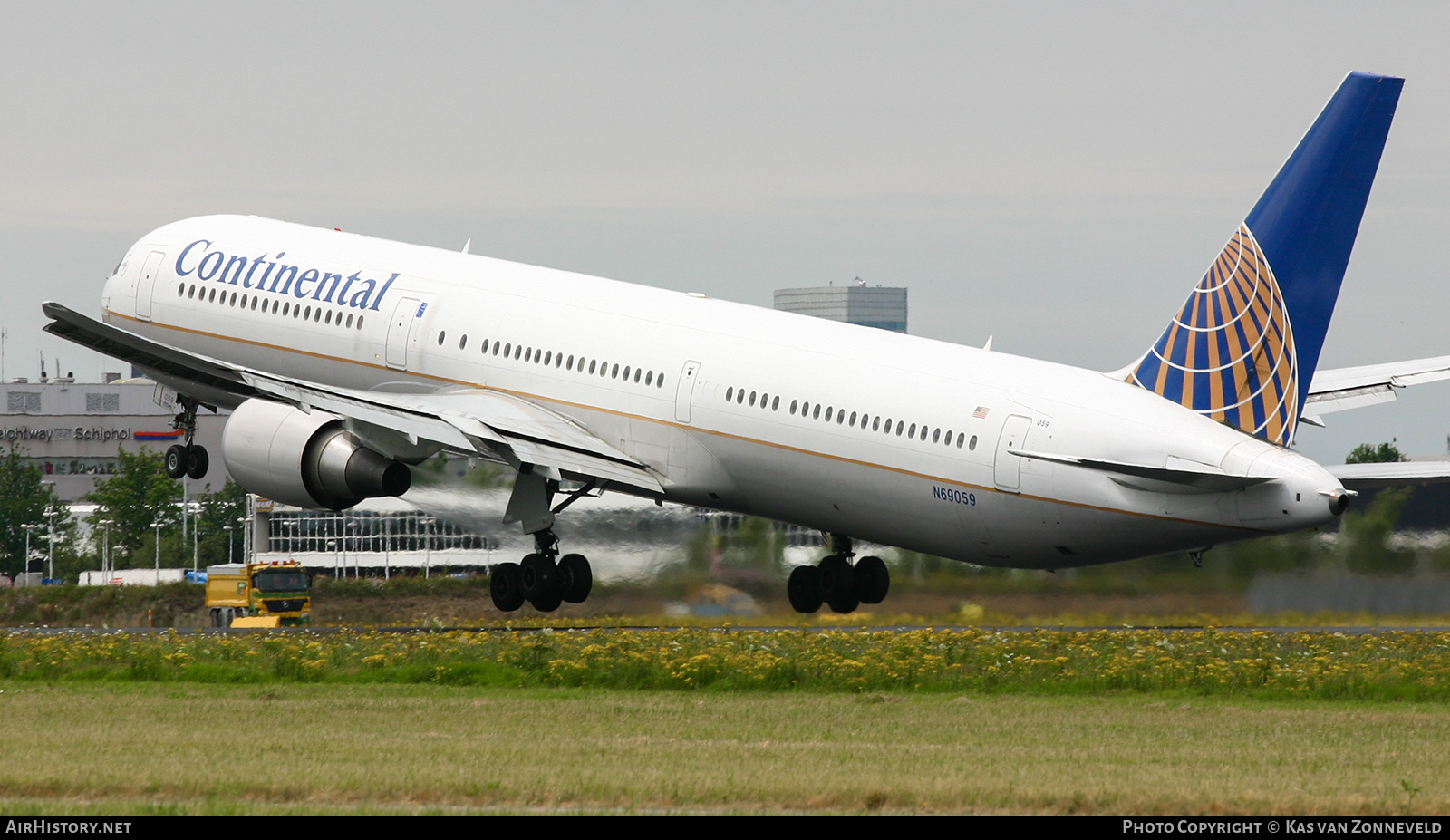 Aircraft Photo of N69059 | Boeing 767-424/ER | Continental Airlines | AirHistory.net #444268