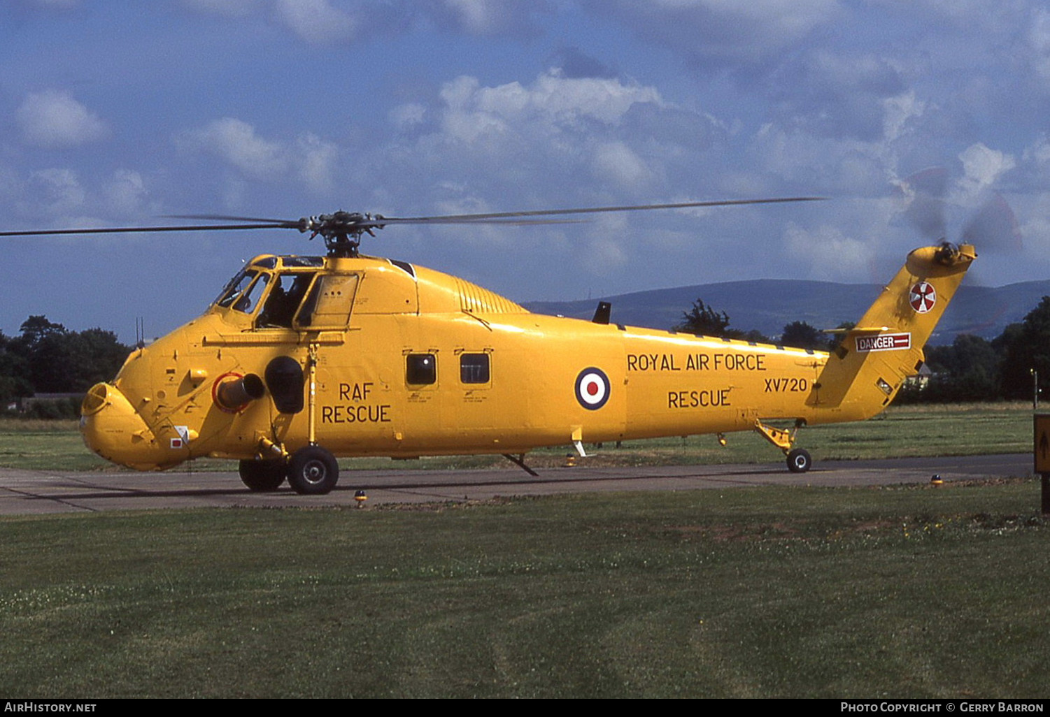 Aircraft Photo of XV720 | Westland WS-58 Wessex HC.2 | UK - Air Force | AirHistory.net #444288