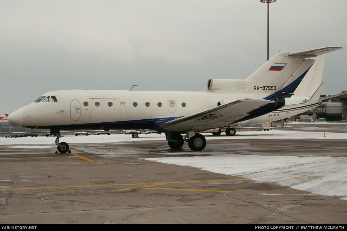 Aircraft Photo of RA-87953 | Yakovlev Yak-40K | AirHistory.net #444399