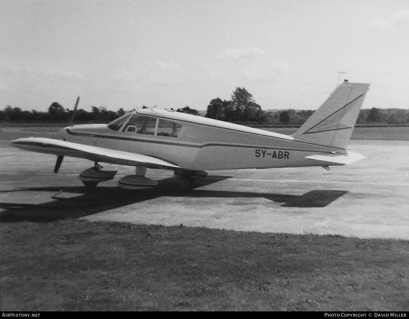 Aircraft Photo of 5Y-ABR | Piper PA-28-235 Cherokee | AirHistory.net #444407