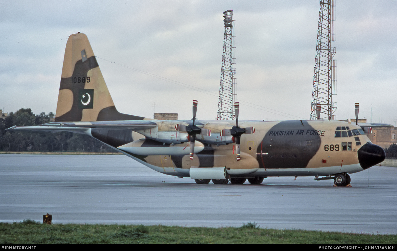Aircraft Photo of 10689 | Lockheed C-130E Hercules (L-382) | Pakistan - Air Force | AirHistory.net #444430