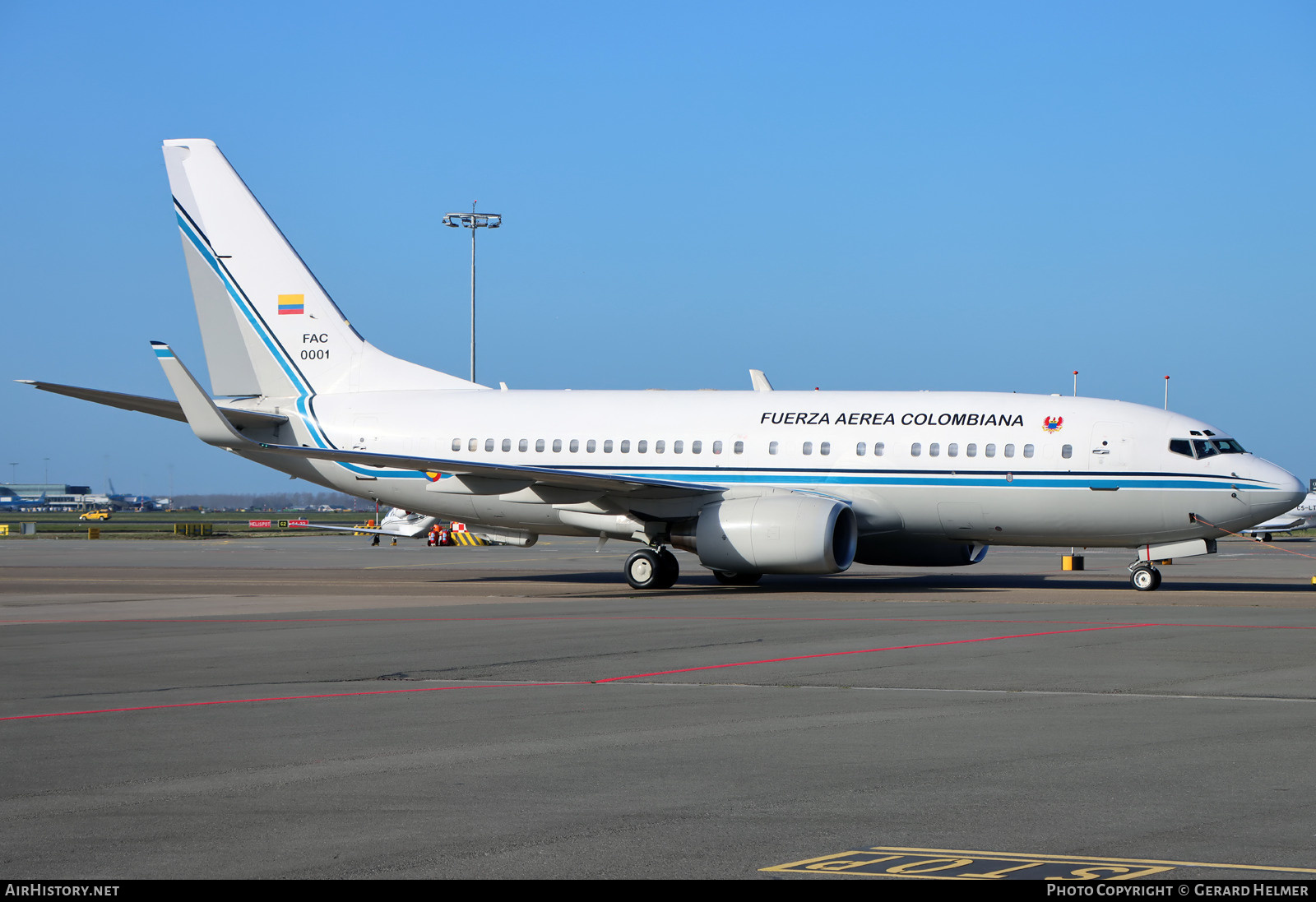 Aircraft Photo of FAC0001 | Boeing 737-74V BBJ | Colombia - Air Force | AirHistory.net #444473