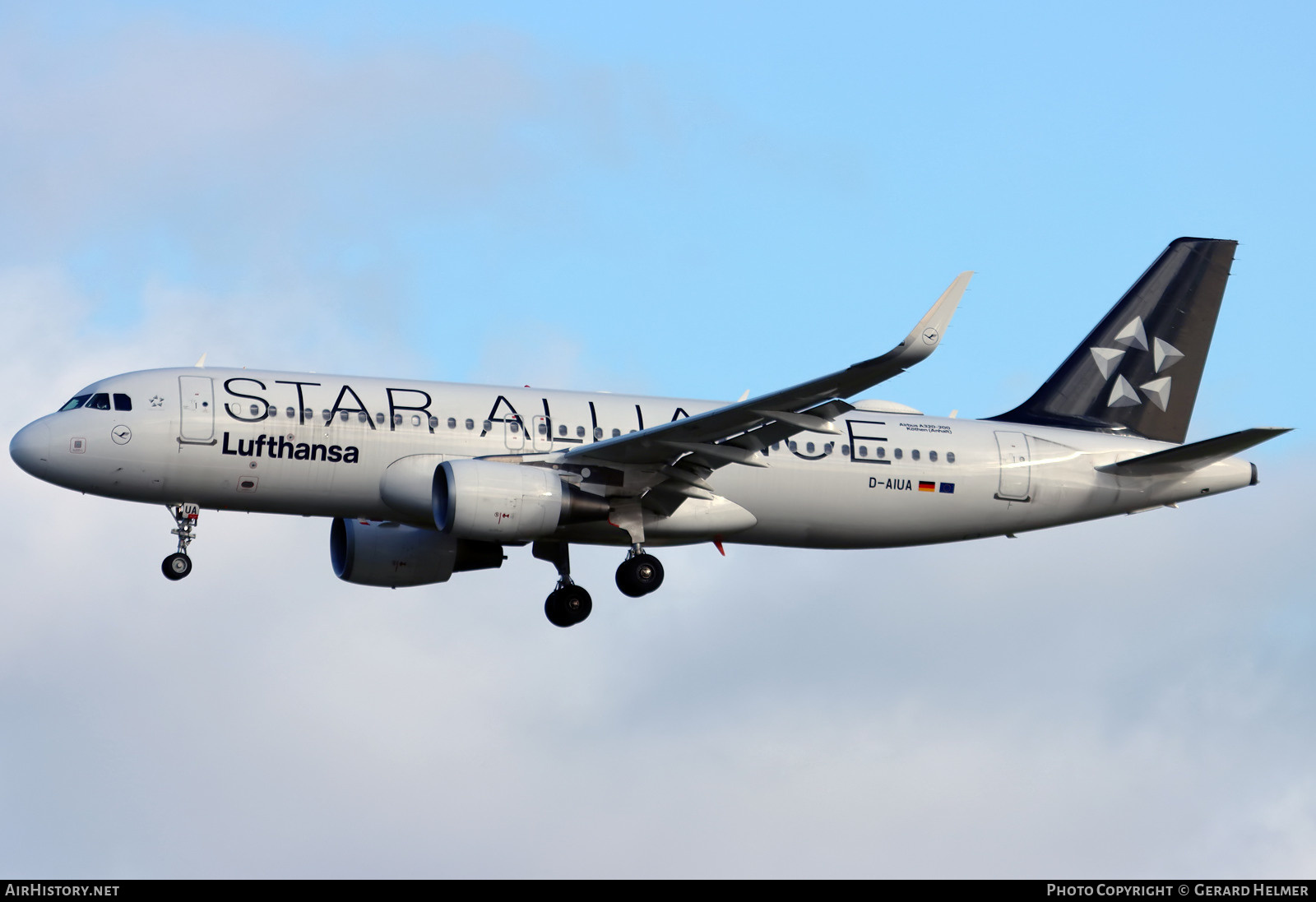 Aircraft Photo of D-AIUA | Airbus A320-214 | Lufthansa | AirHistory.net #444479