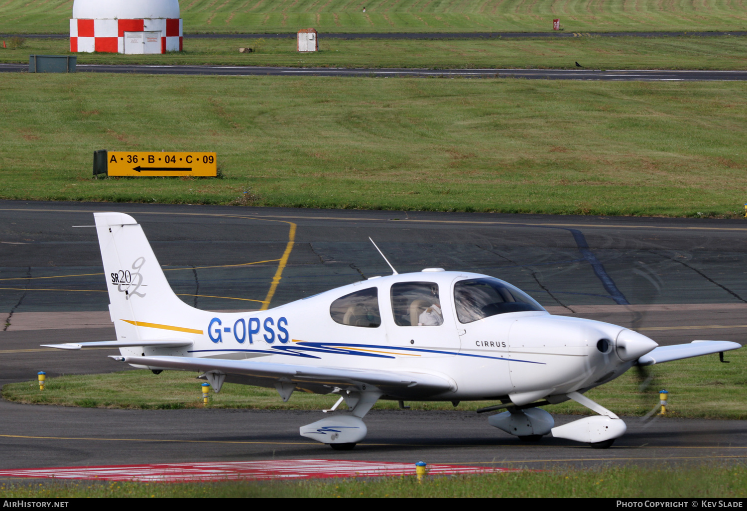 Aircraft Photo of G-OPSS | Cirrus SR-20 G2 | AirHistory.net #444501
