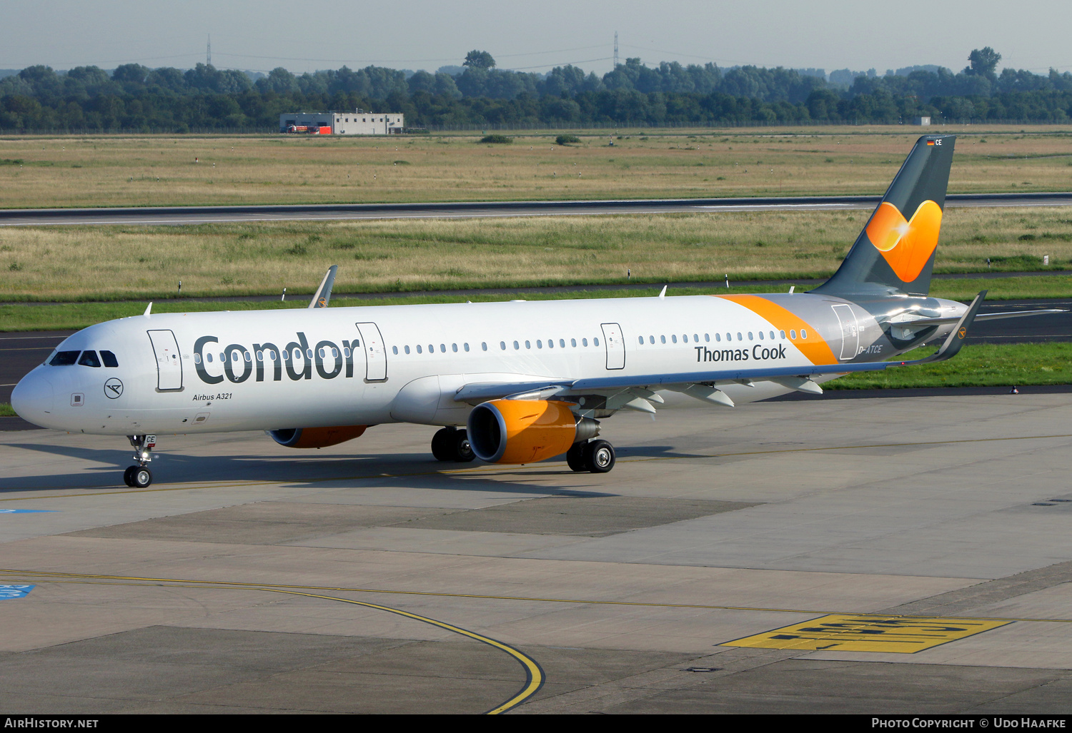 Aircraft Photo of D-ATCE | Airbus A321-211 | Condor Flugdienst | AirHistory.net #444586