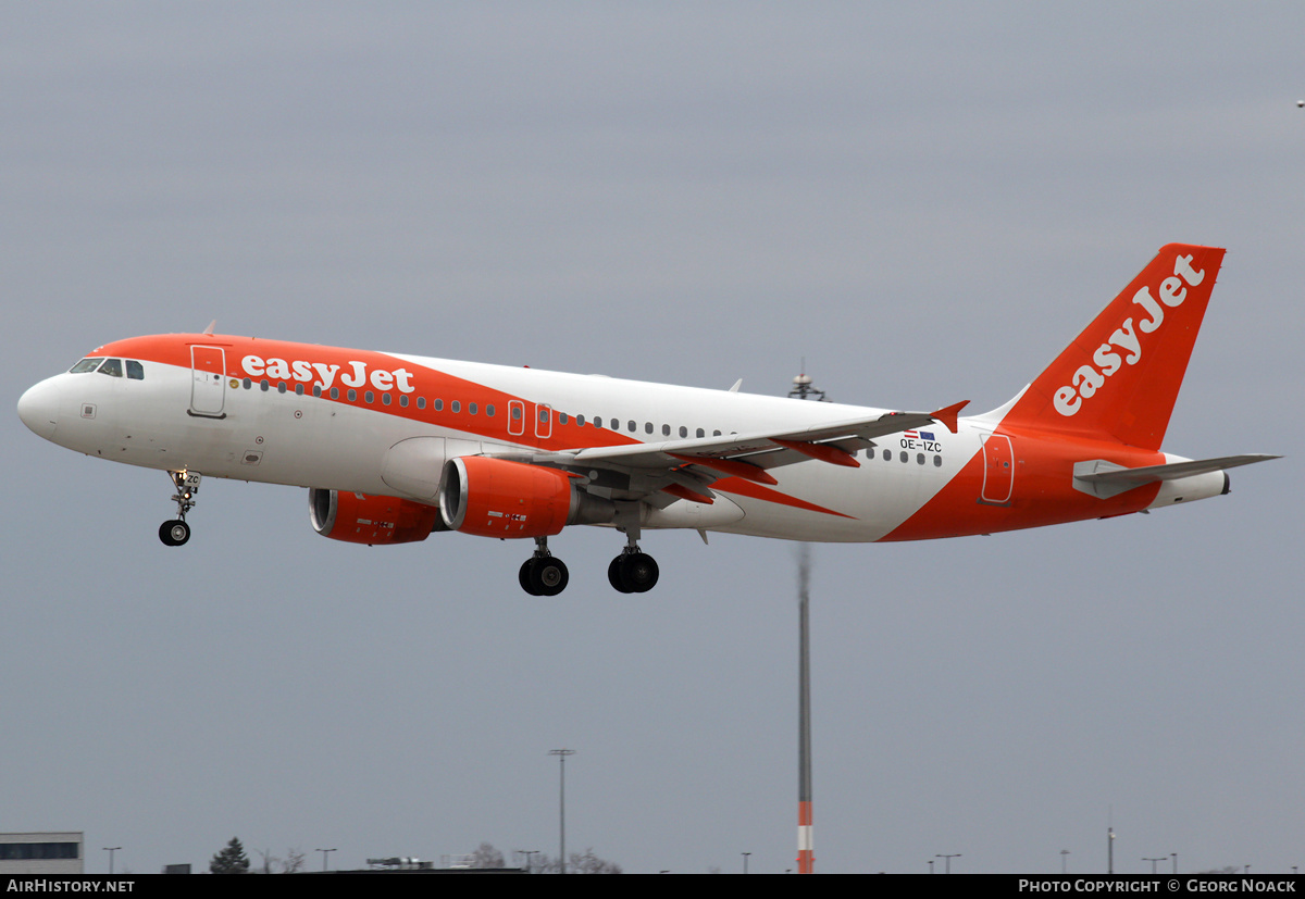 Aircraft Photo of OE-IZC | Airbus A320-214 | EasyJet | AirHistory.net #444604