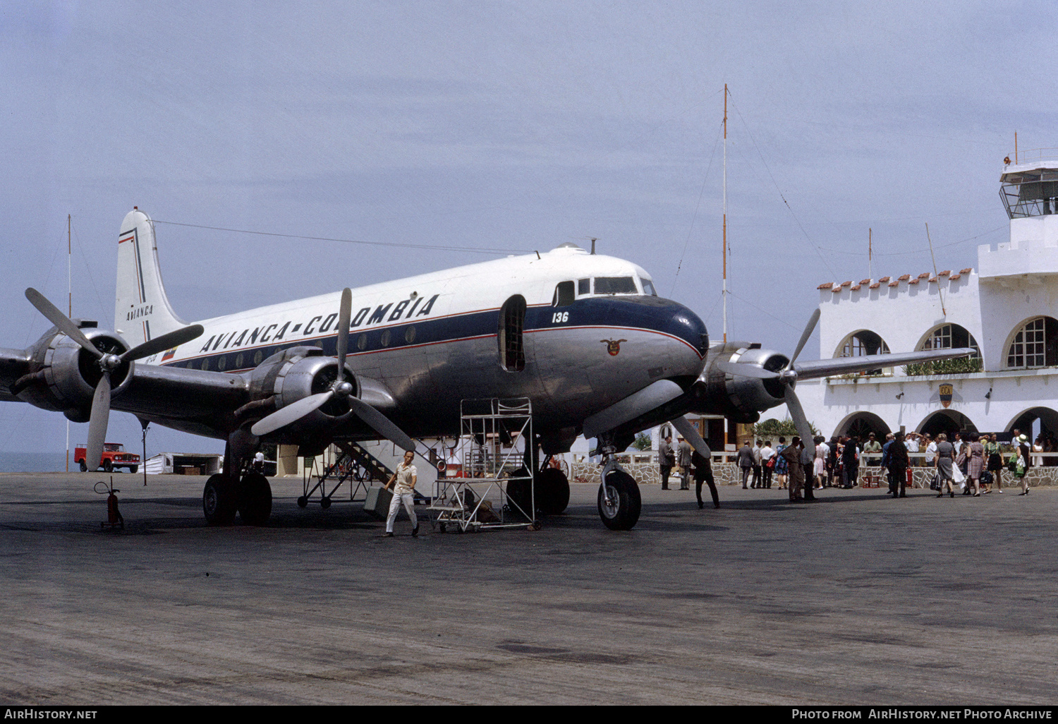 Aircraft Photo of HK-136 | Douglas C-54A Skymaster | Avianca | AirHistory.net #444641