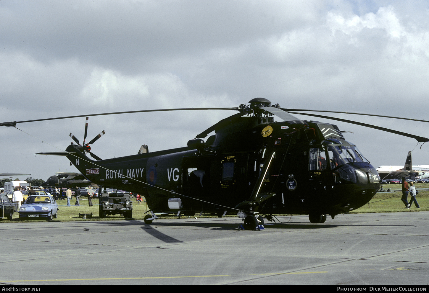 Aircraft Photo of ZA297 | Westland WS-61 Sea King HC4 | UK - Navy | AirHistory.net #444749