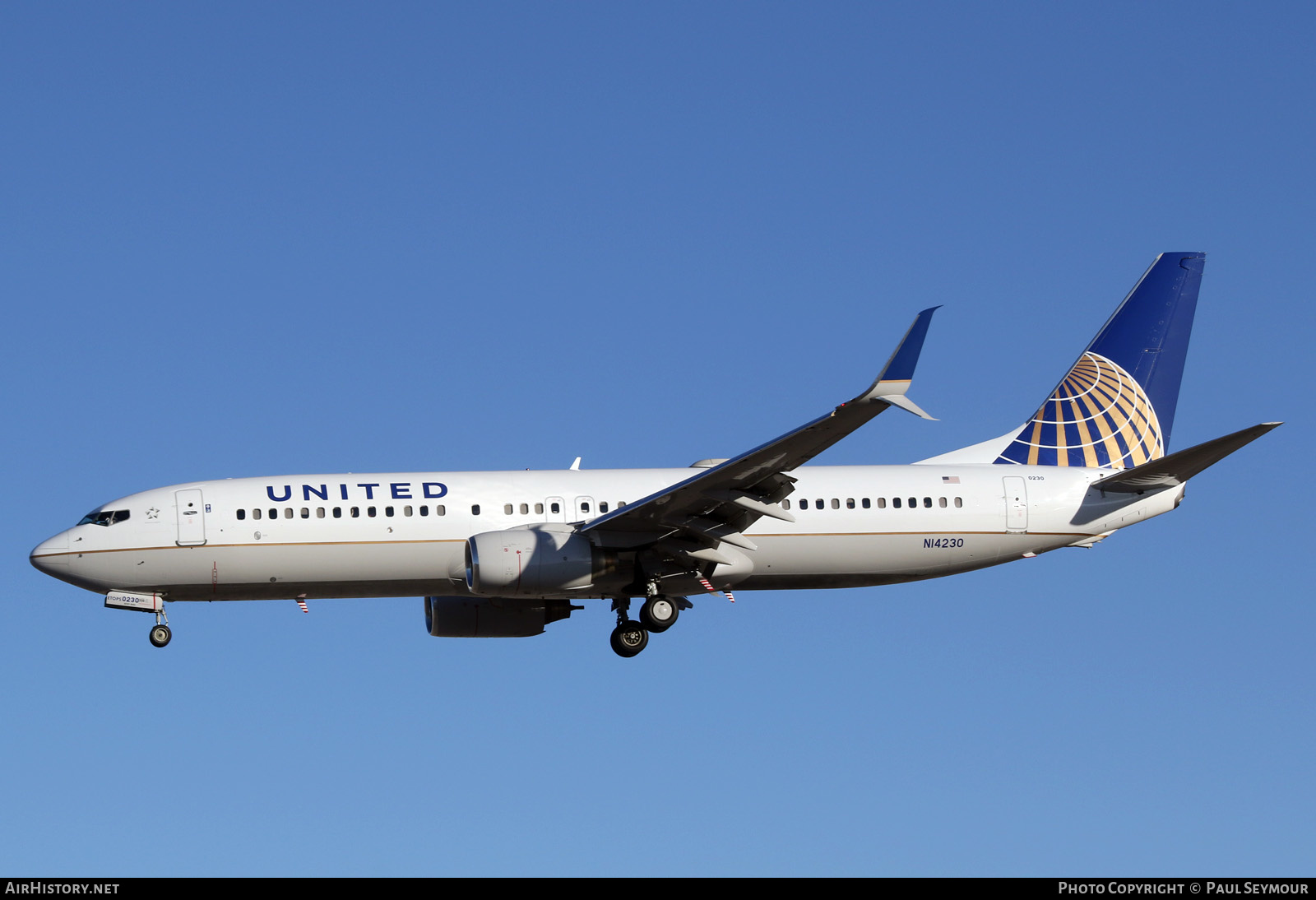 Aircraft Photo of N14230 | Boeing 737-824 | United Airlines | AirHistory.net #444758