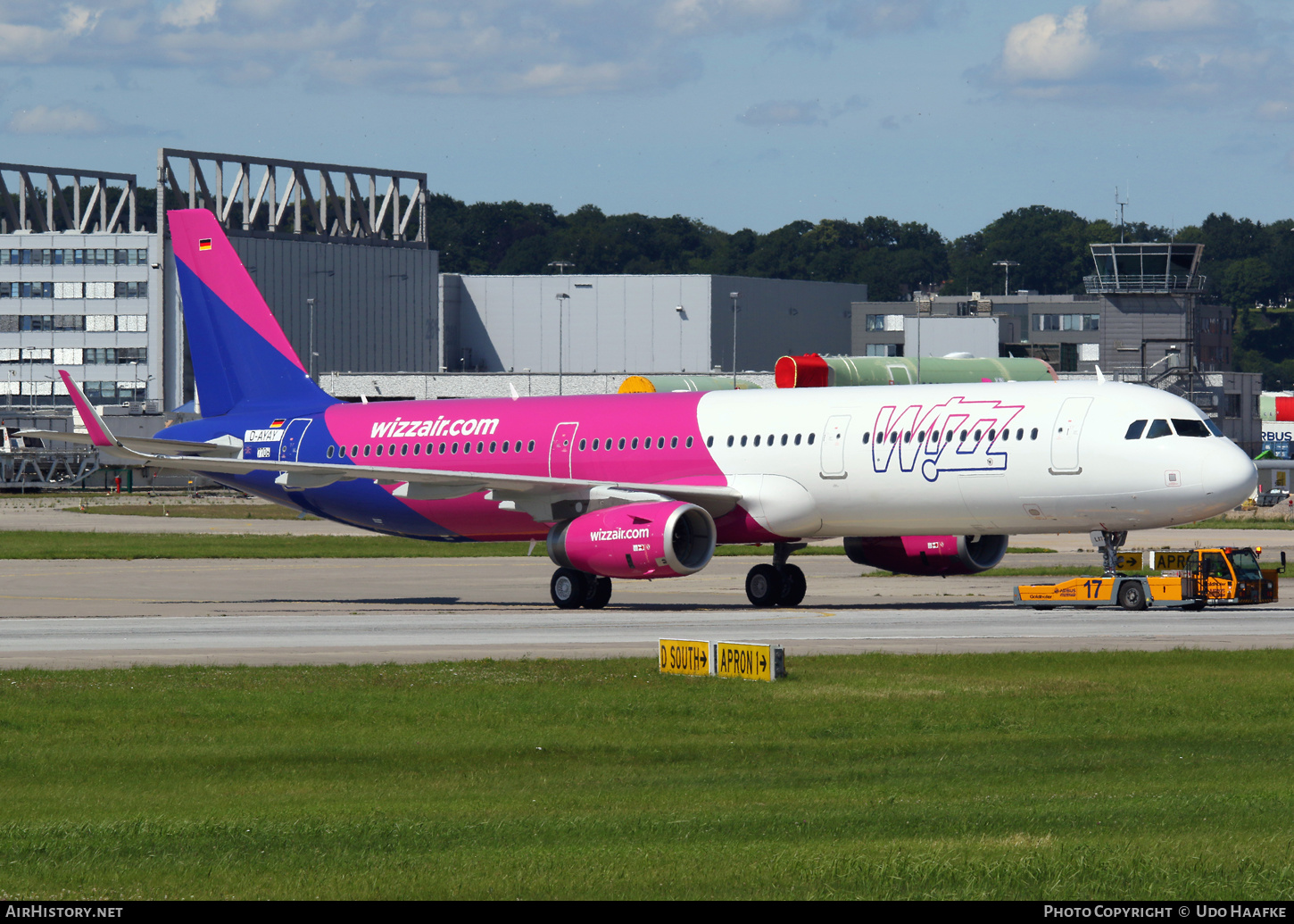 Aircraft Photo of D-AYAY / HA-LXT | Airbus A321-231 | Wizz Air | AirHistory.net #444888