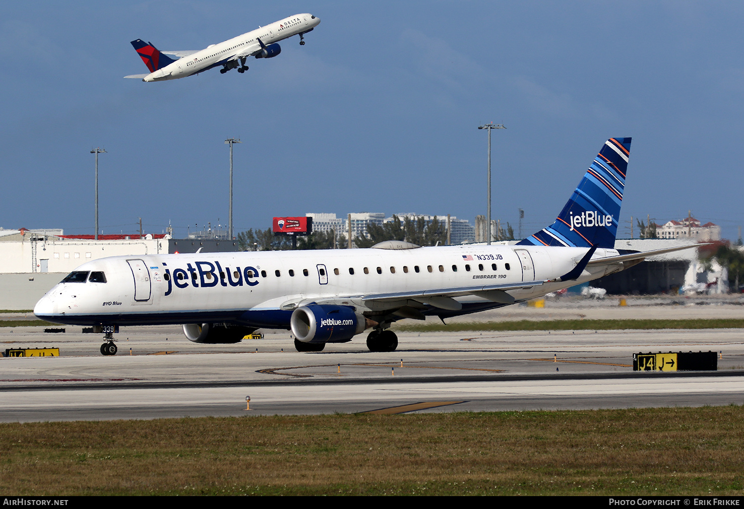 Aircraft Photo of N339JB | Embraer 190AR (ERJ-190-100IGW) | JetBlue Airways | AirHistory.net #444996
