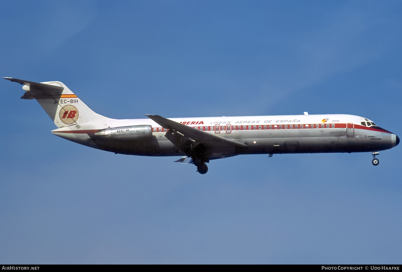 Aircraft Photo of EC-BIH | McDonnell Douglas DC-9-32 | Iberia | AirHistory.net #445003