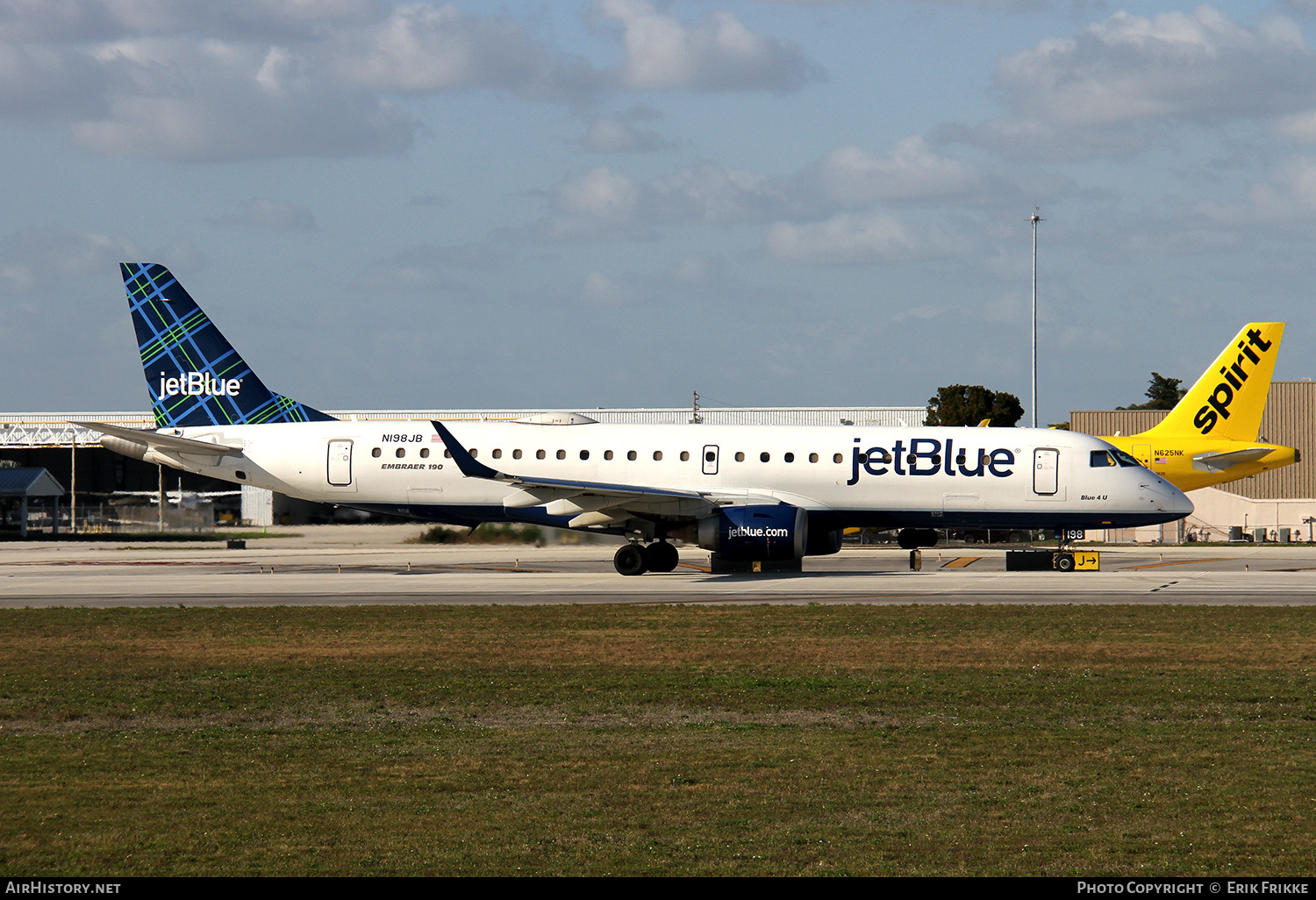 Aircraft Photo of N198JB | Embraer 190AR (ERJ-190-100IGW) | JetBlue Airways | AirHistory.net #445047