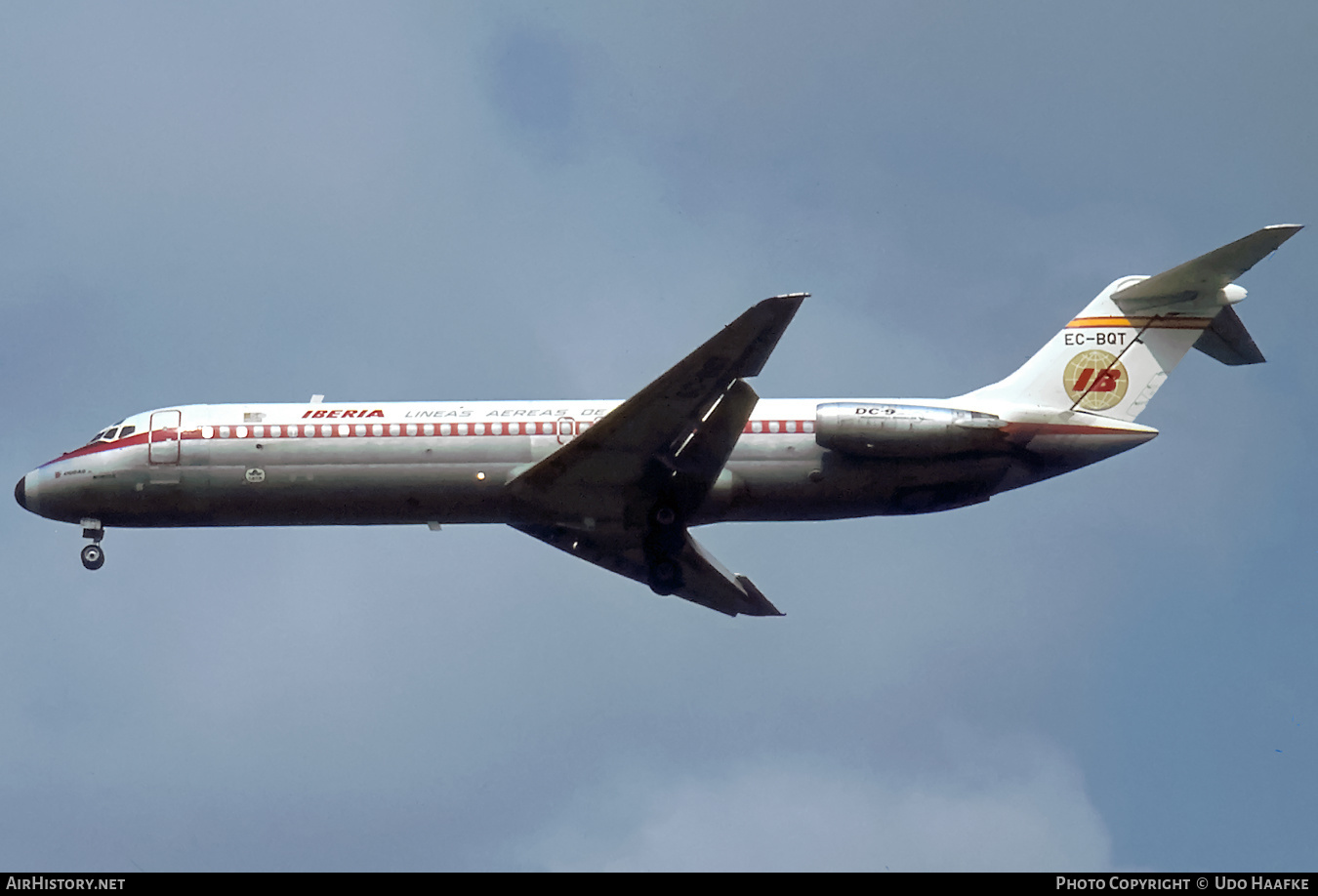 Aircraft Photo of EC-BQT | McDonnell Douglas DC-9-32 | Iberia | AirHistory.net #445140