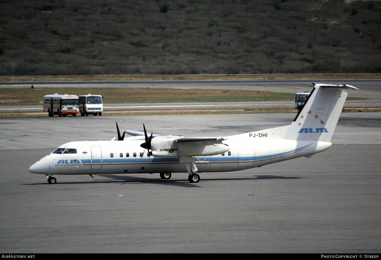 Aircraft Photo of PJ-DHI | De Havilland Canada DHC-8-311 Dash 8 | ALM Antillean Airlines | AirHistory.net #445172